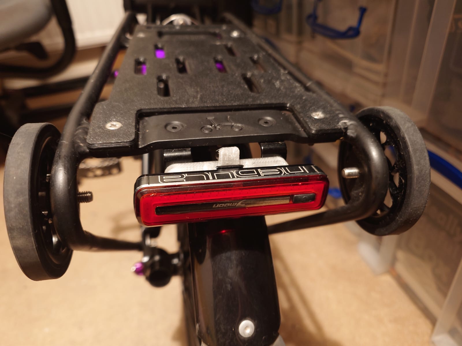 Brompton Advanced Rack Moon Light Mount