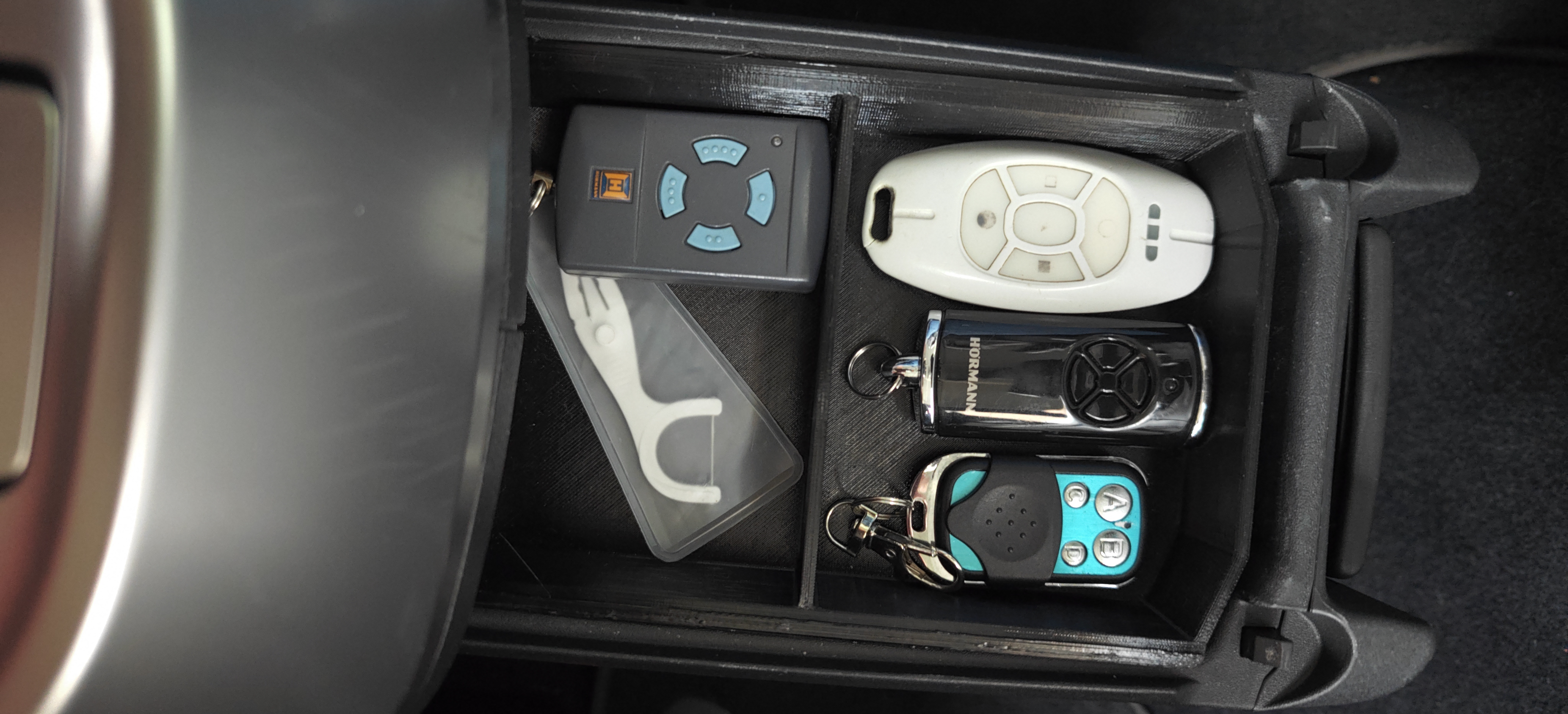VW ID.Buzz organizer two compartments for buzzbox