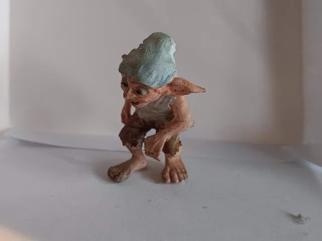 Astonished goblin