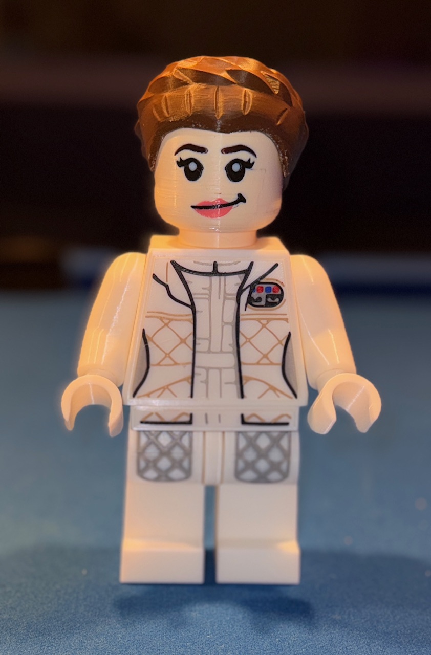 Star Wars Princess Leia (Hoth Outfit) Brick MegaFigure (5:1 Scale)
