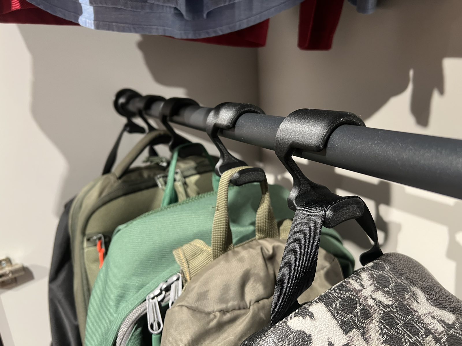 Miniatura 6 do modelo 3D Aesthetic backpack hanger