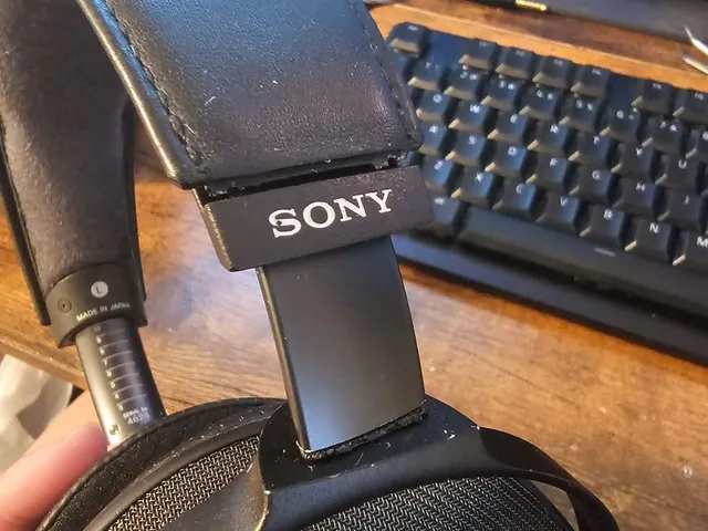 MDR-Z1R Driver Hanger and Pad Holder