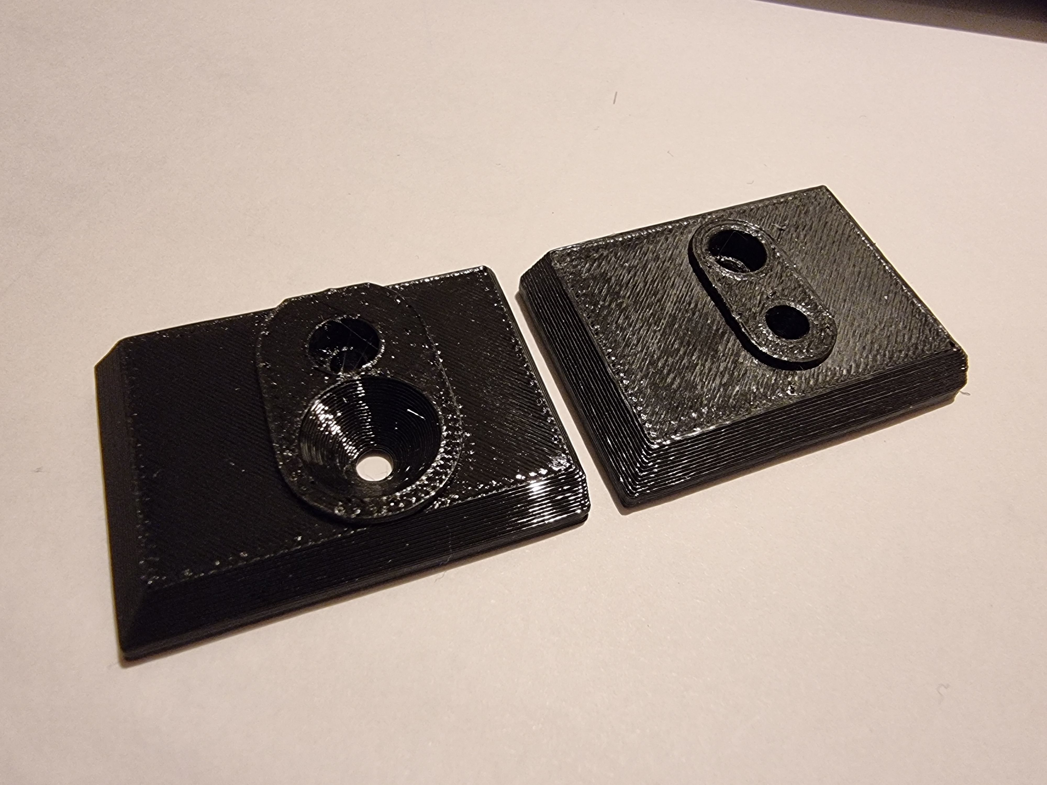 Miniatura 6 do modelo 3D Multi-Material kept simple