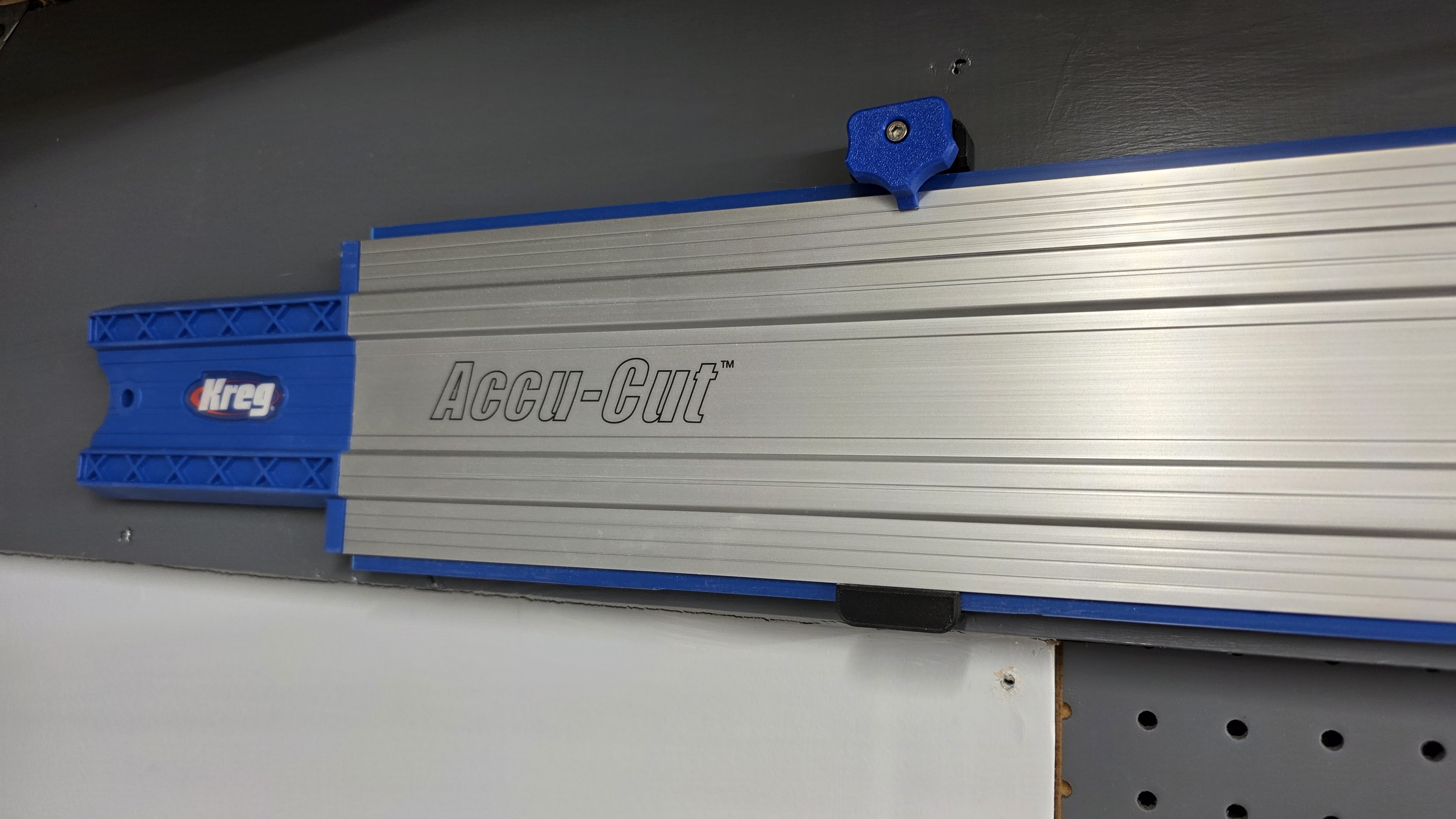Kreg Accu Cut Track Saw Hanger