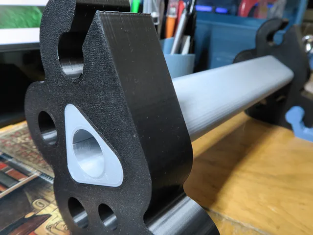Joint bar for 2 part adjustable laptop stand