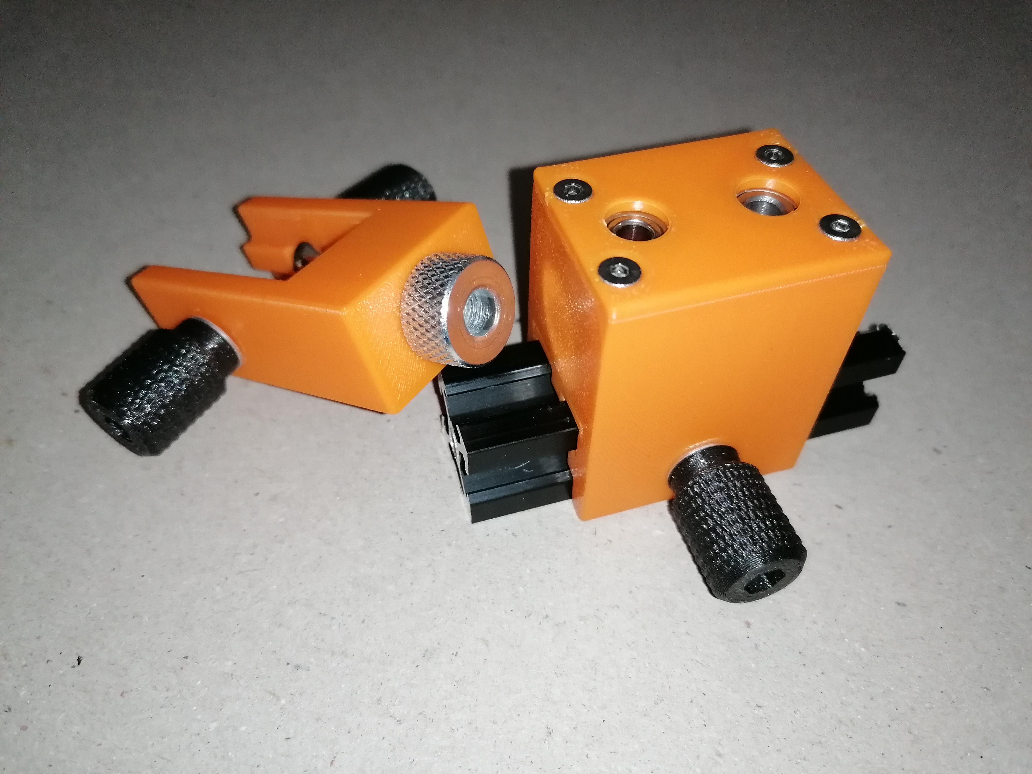 Aluminium extrusion parametric JIG