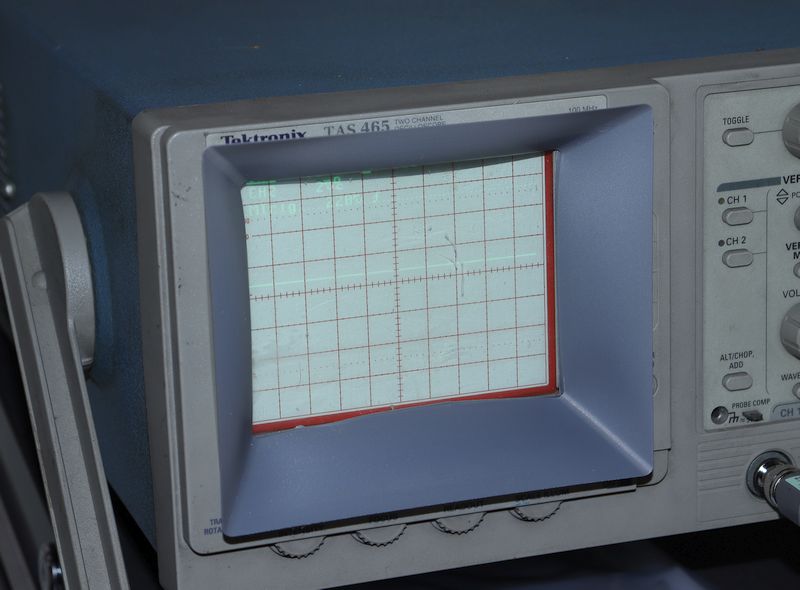 Oscilloscope Glare Shield - Vase mode