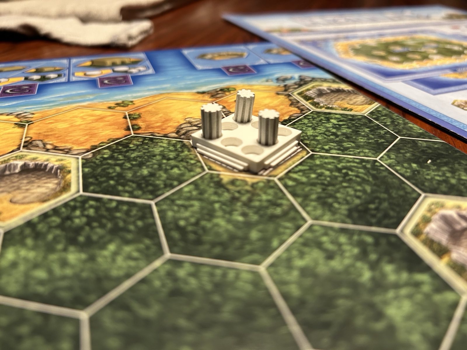 Miniatura 2 do modelo 3D Hellas board game - Column holder