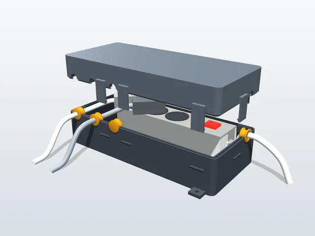 Weatherproof Power Strip Box (Schuko 3-Way, Snap-Fit)