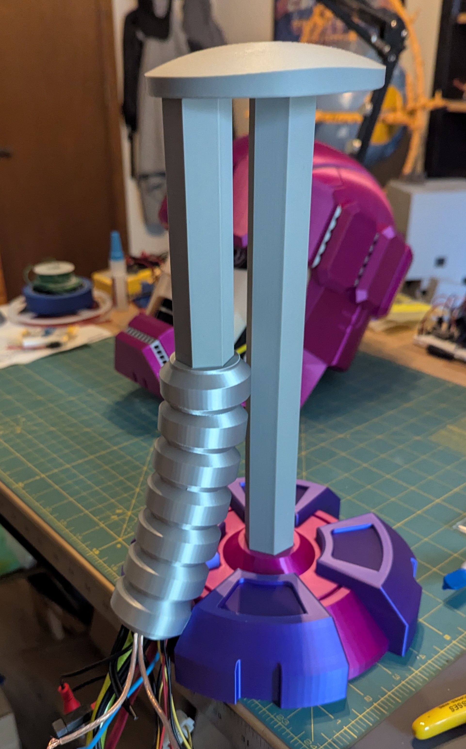 Marvel X-Men Sentinel Helmet Stand