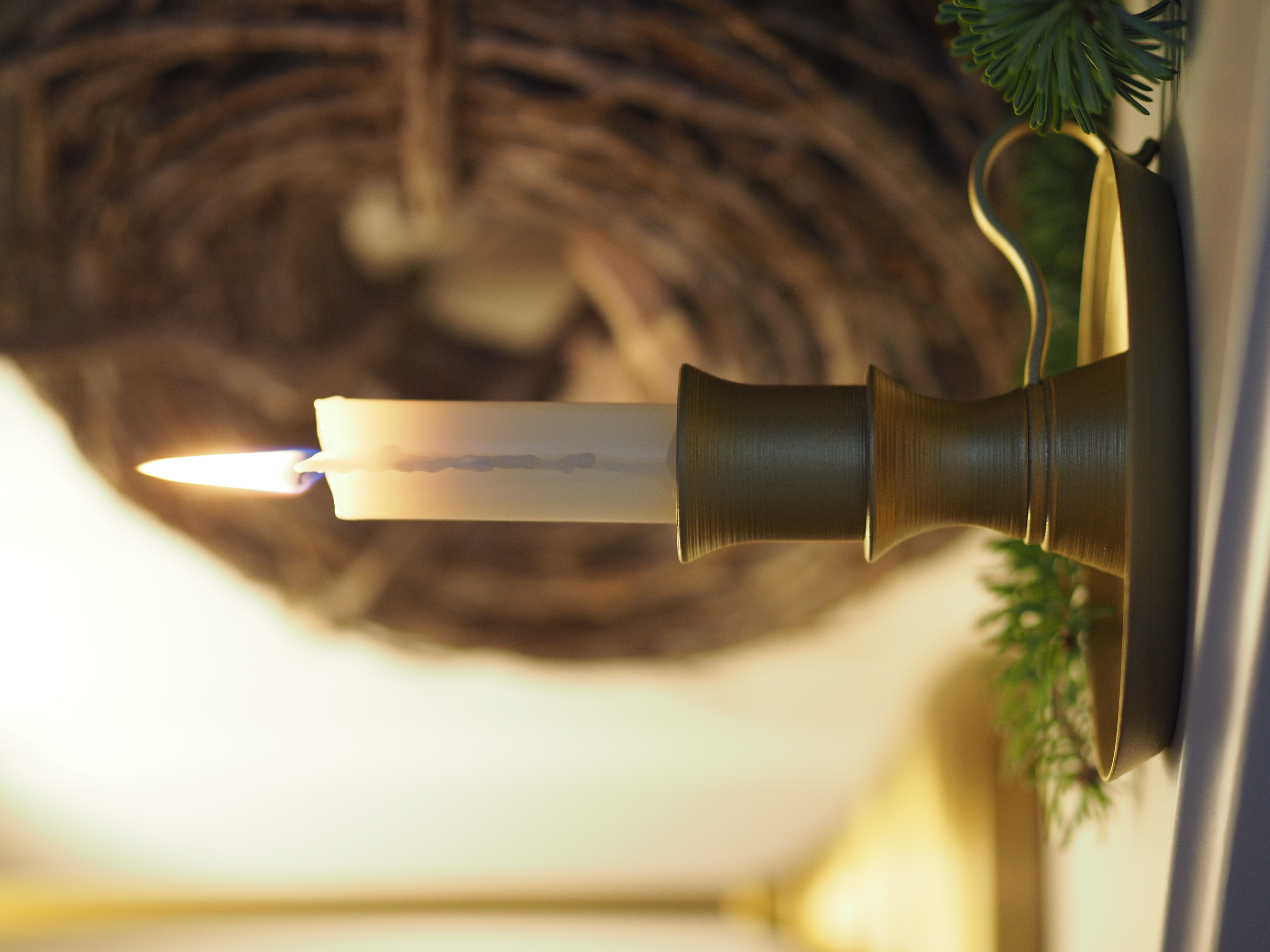 Candle holder