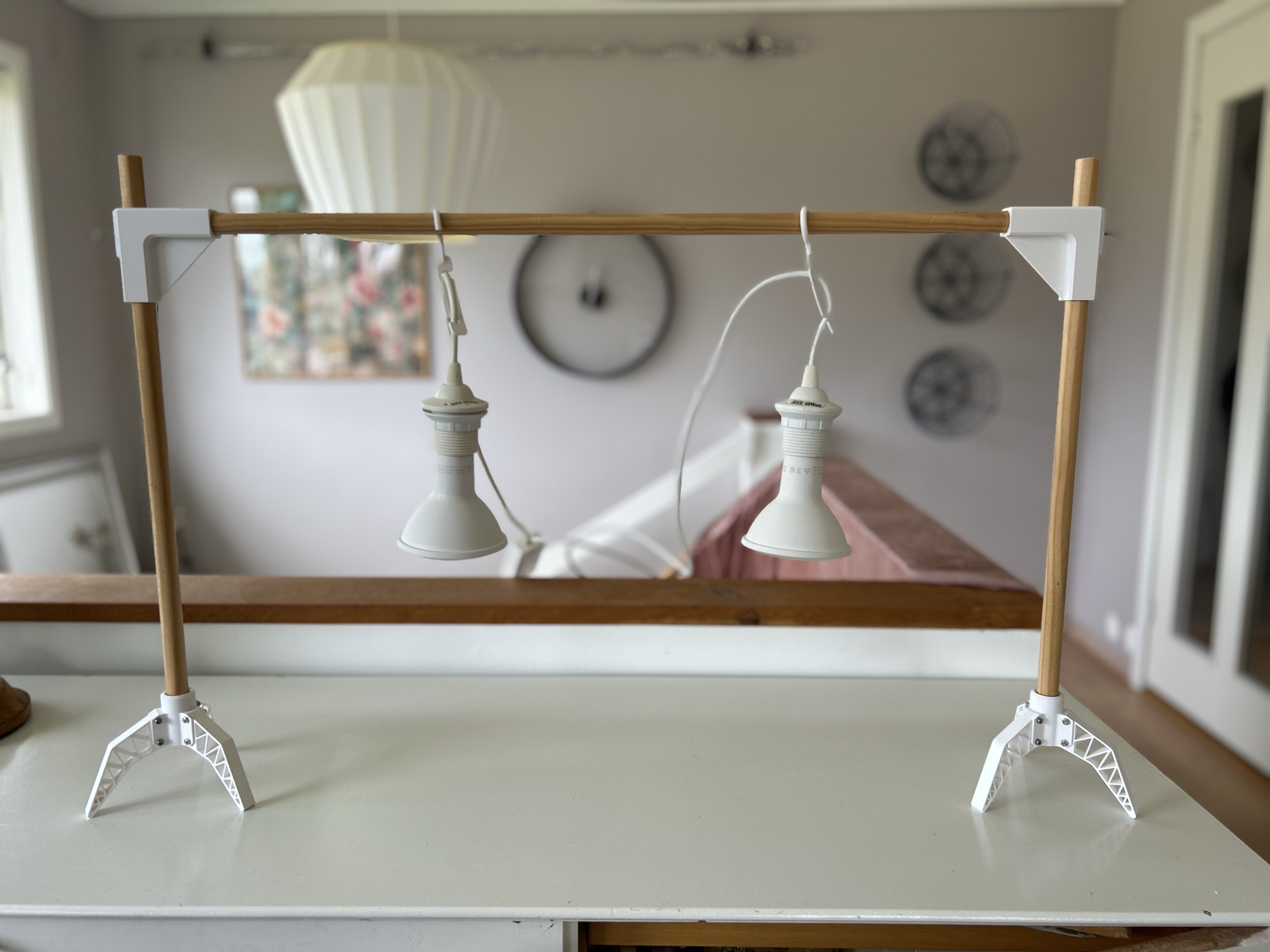 Grow light stand