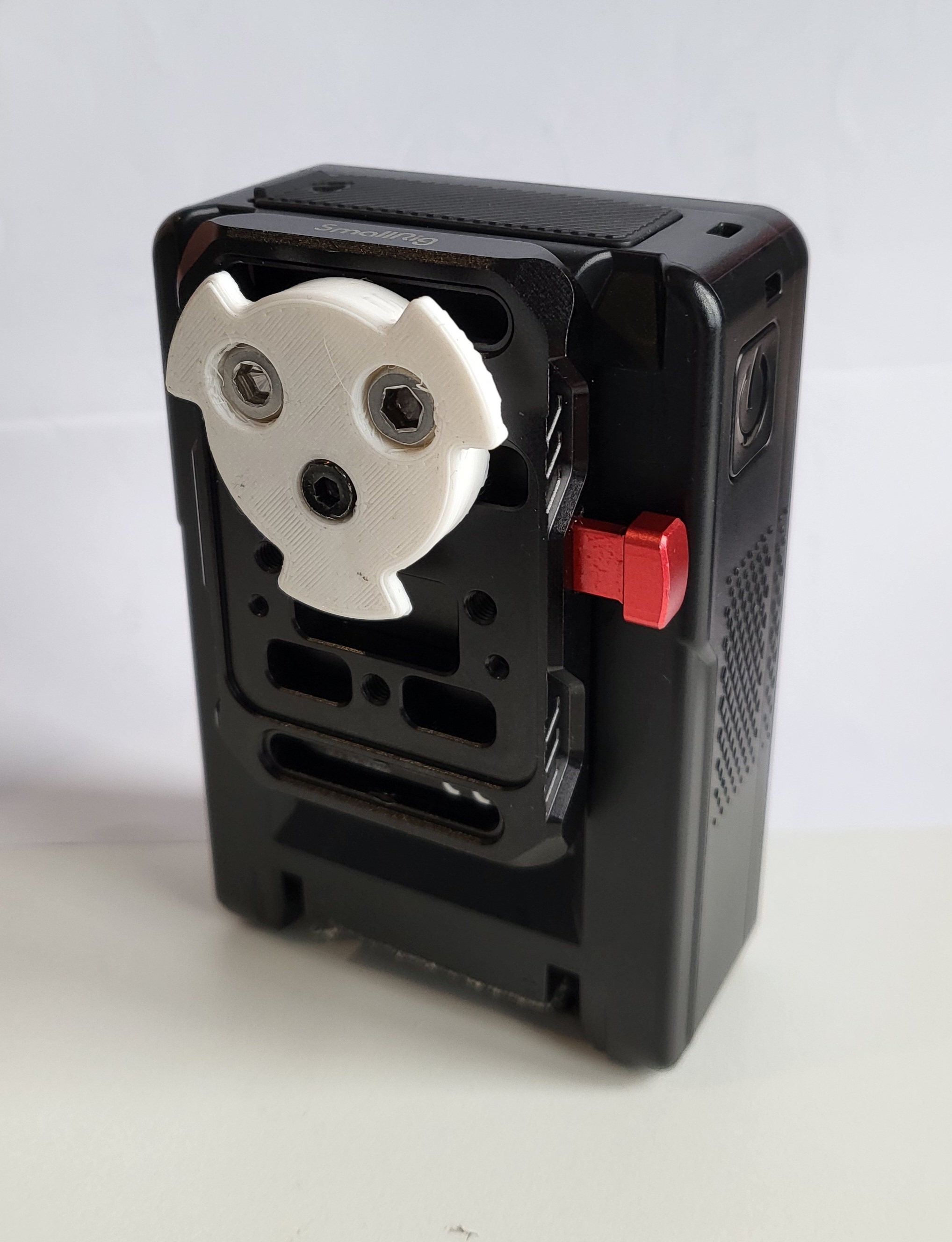 Killswitch to SmallRig V-Mount Adapter