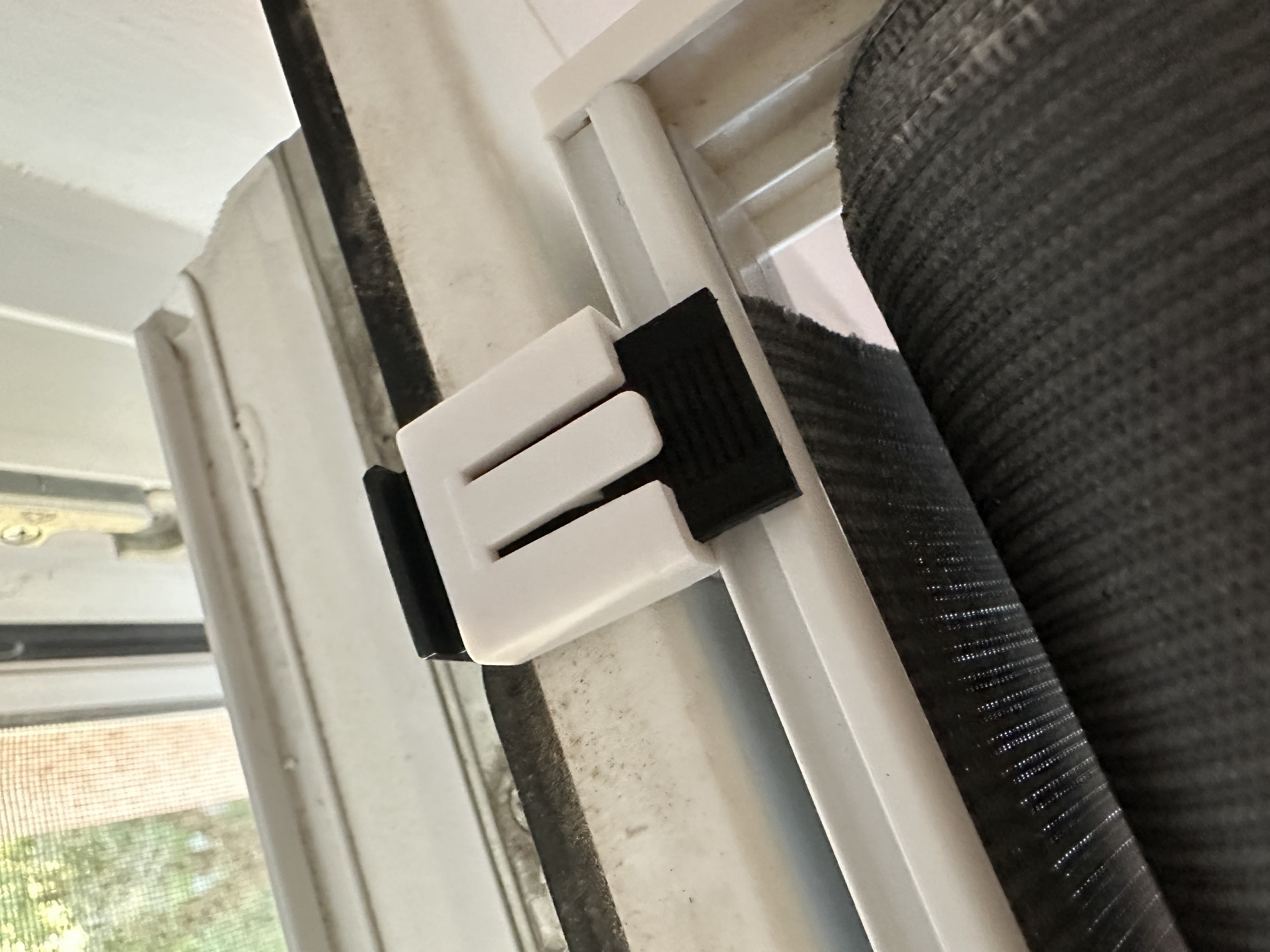 JYSK FEMRIS Window Frame Bracket