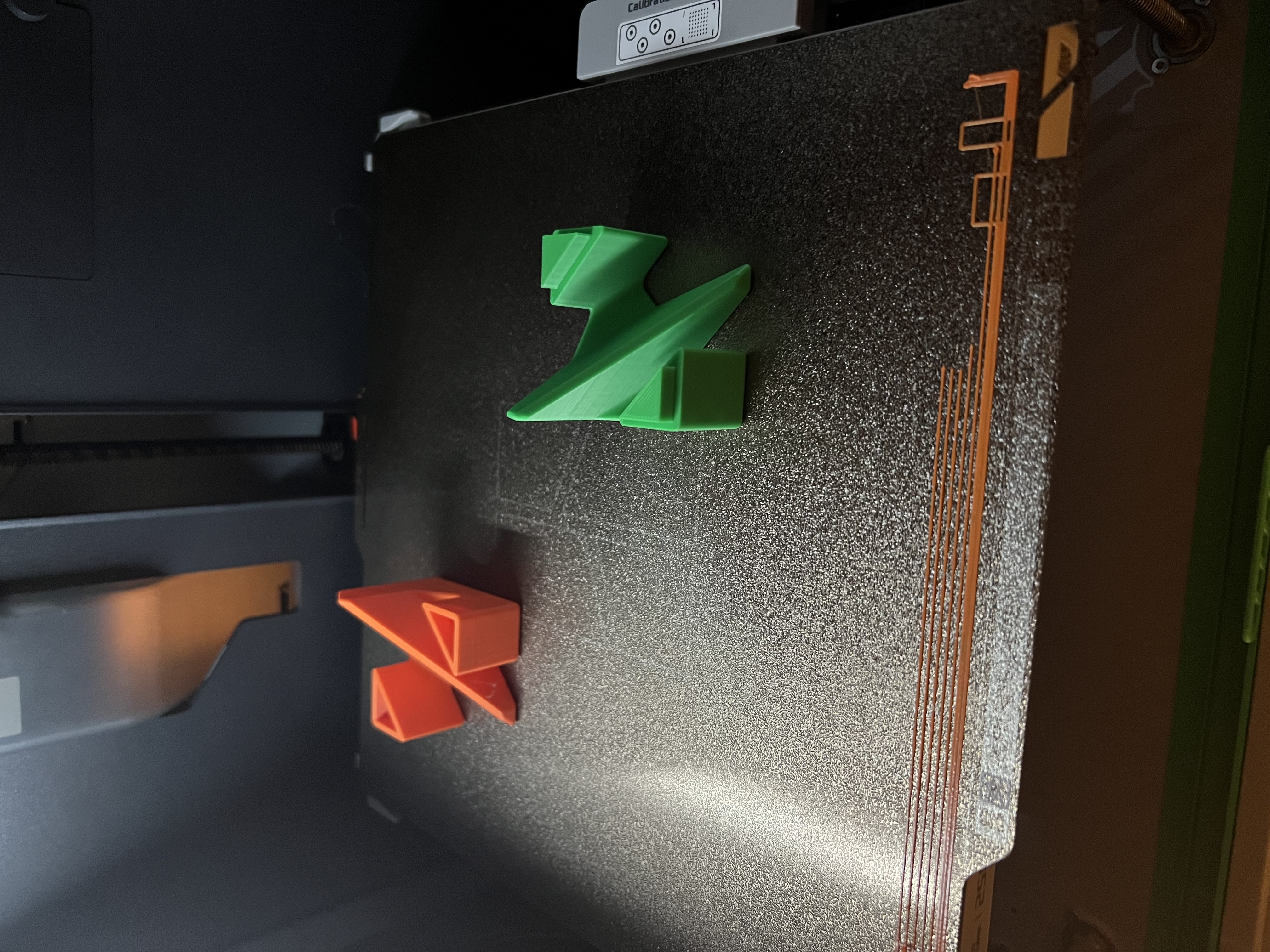 Negative Space N Cube Logo — miniatura 11