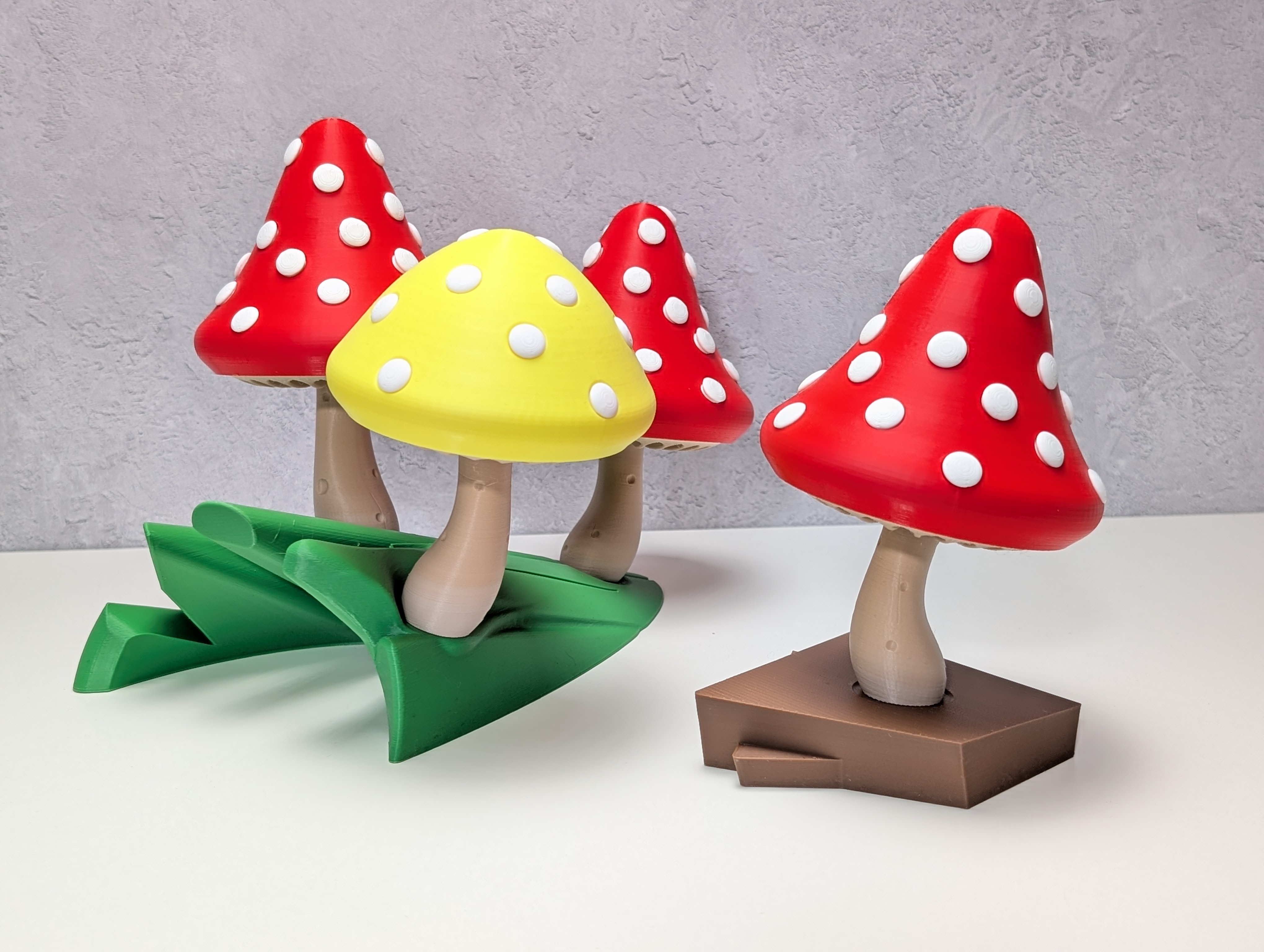 Spotty Toadstools — miniatura 9
