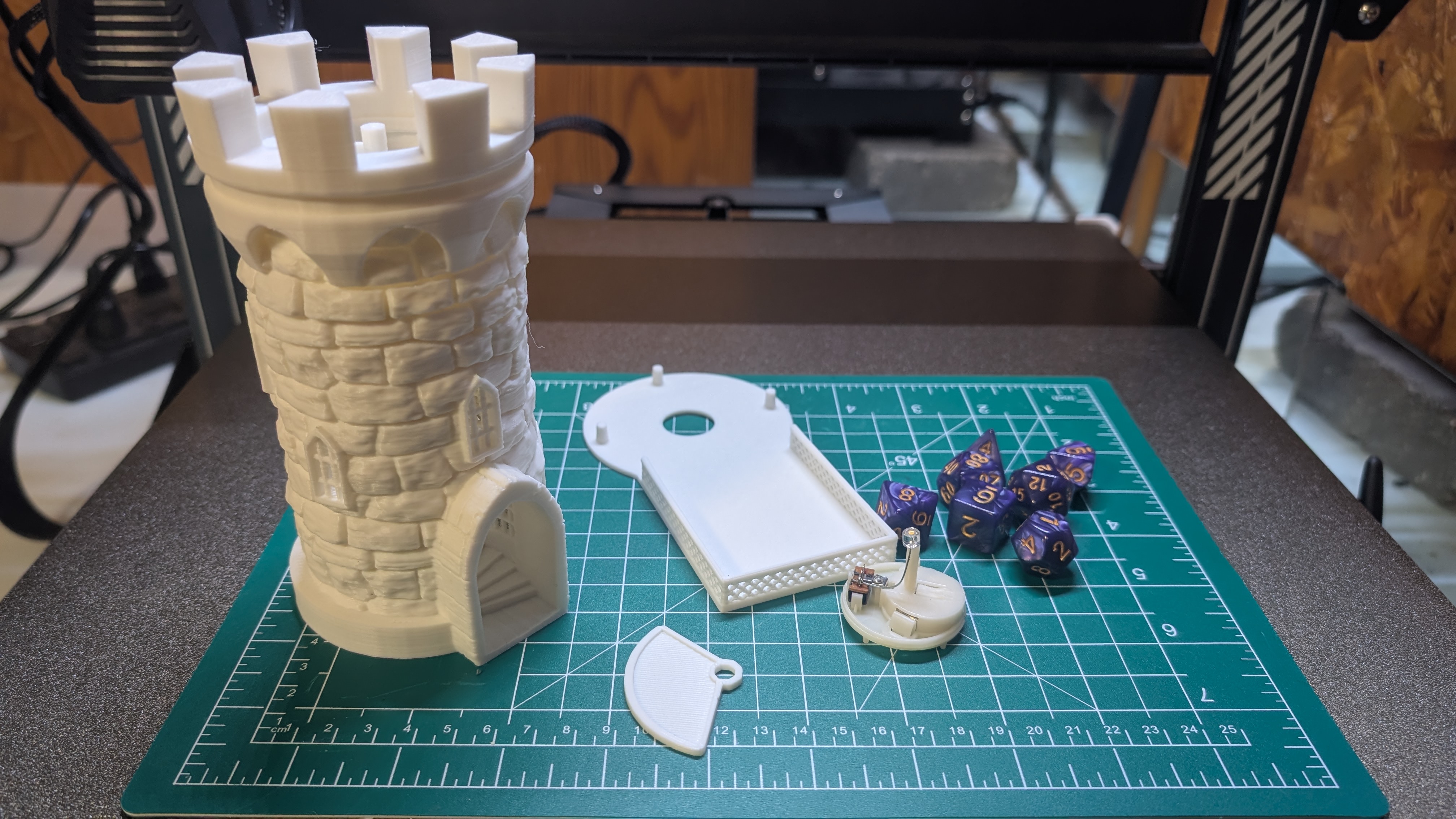 Supportless Dice Tower V2 (DND / TTRPG)
