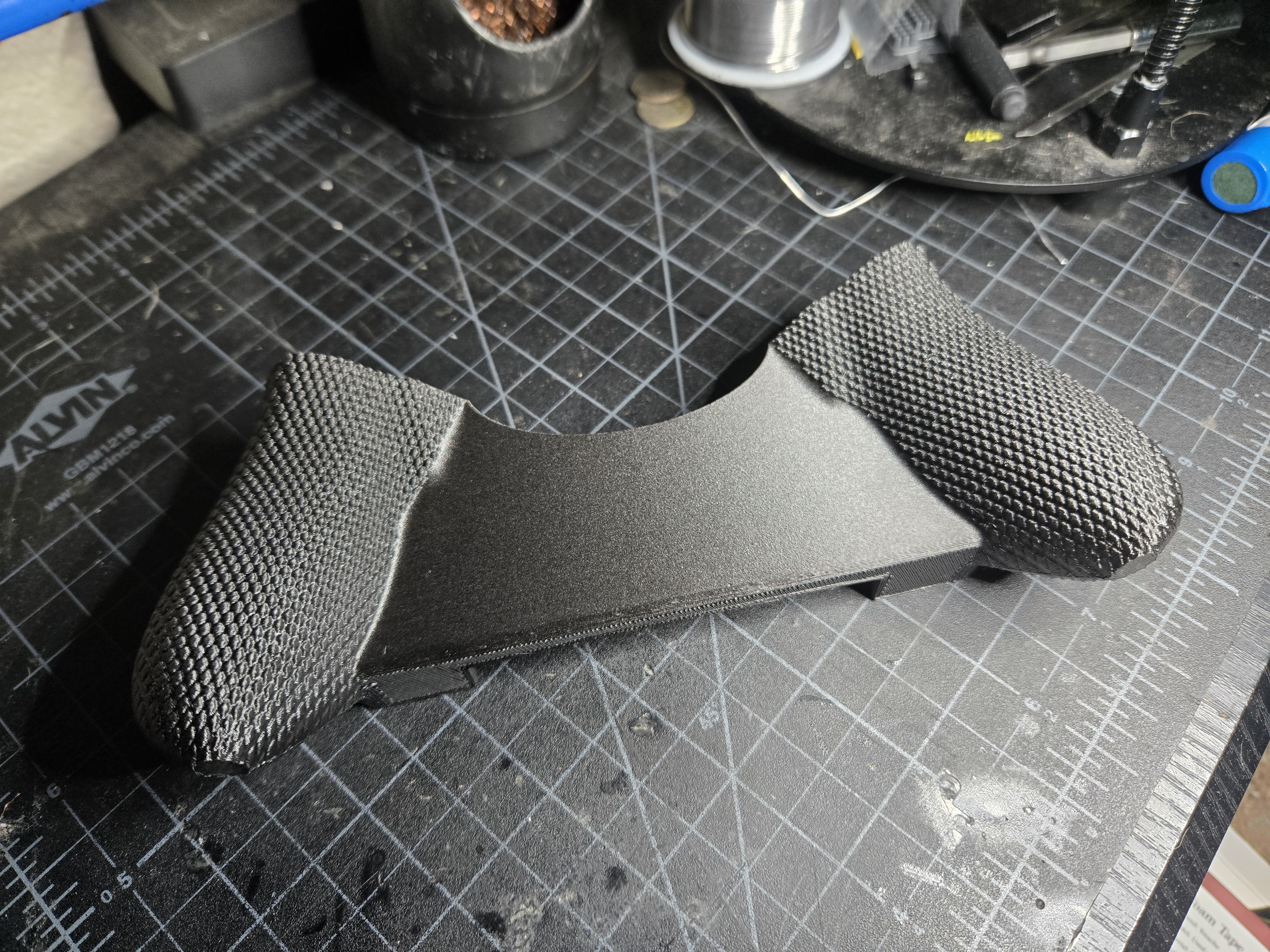 "The Flip Grip" Retroid Pocket Flip 2 Grip