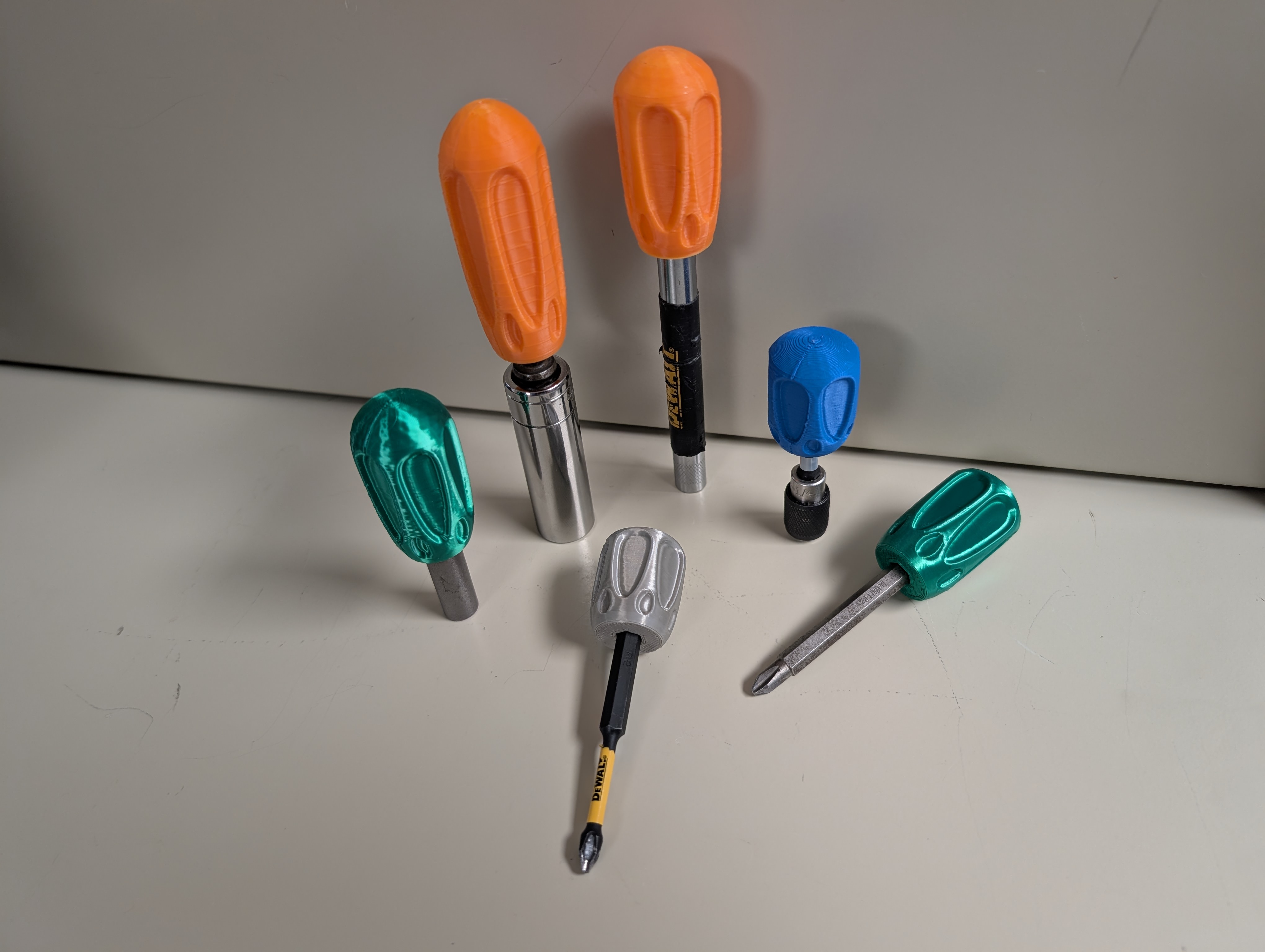 Round Hex Bit Handle
