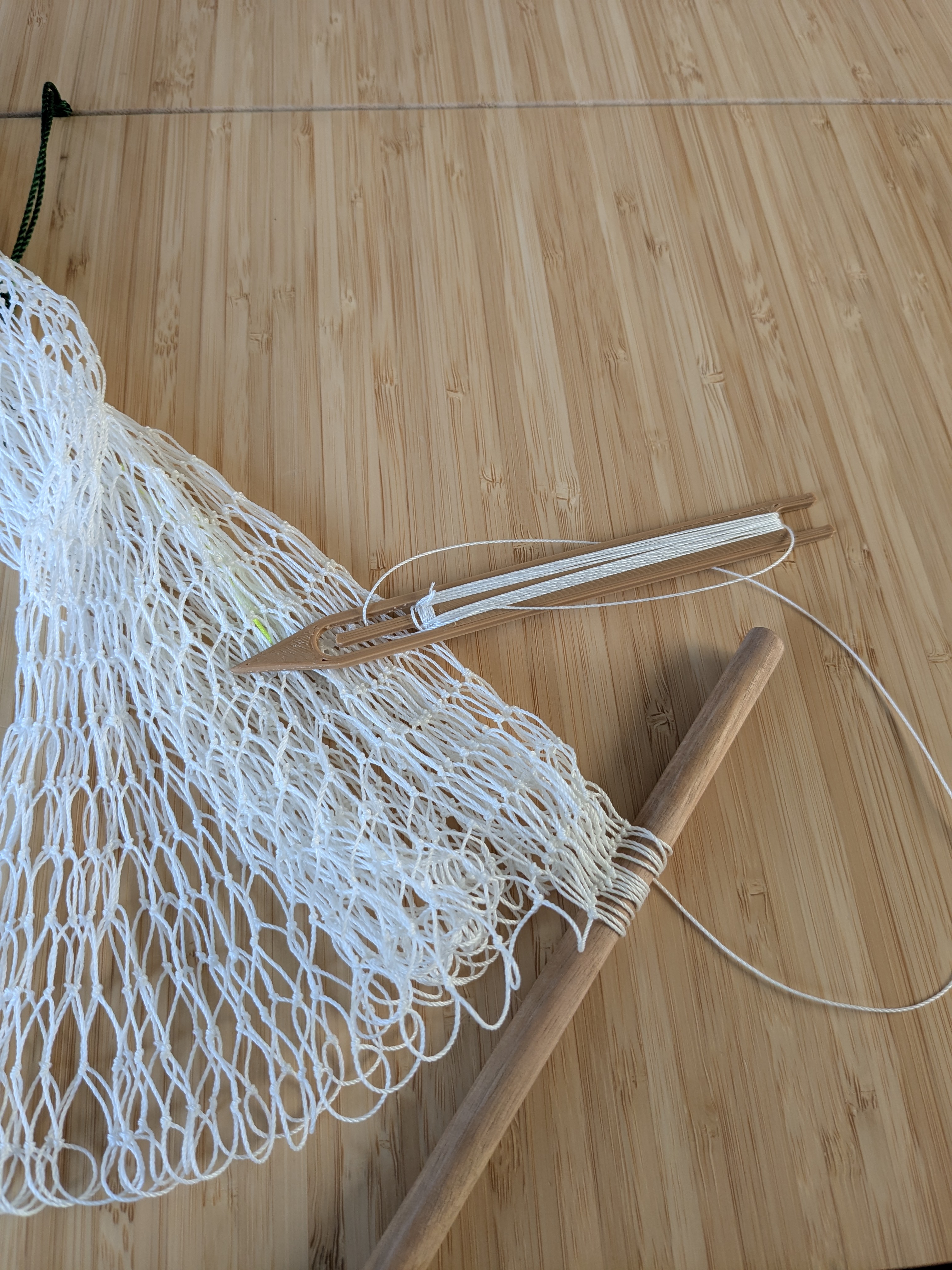Netting Needle or Shuttle