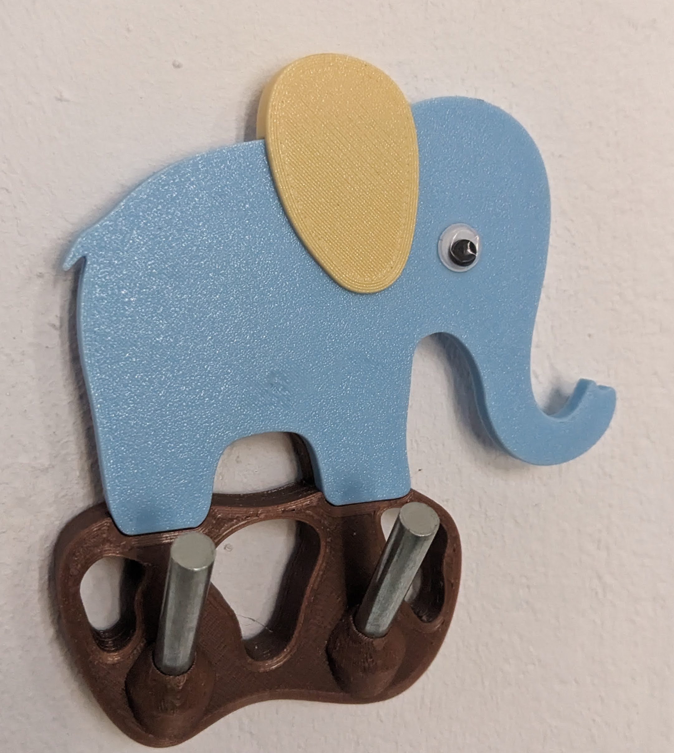Elephant wall hook for kids