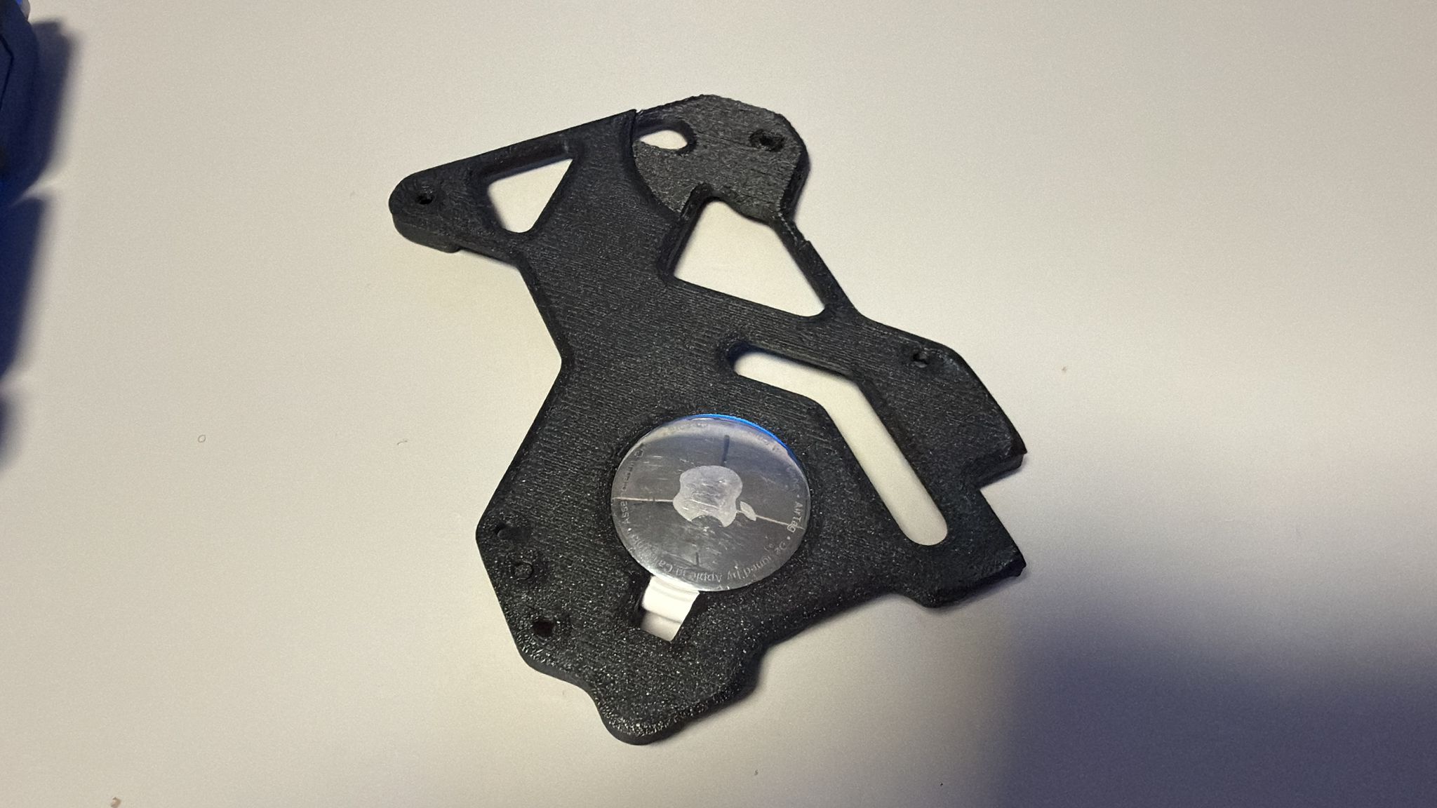 Airtag holder
