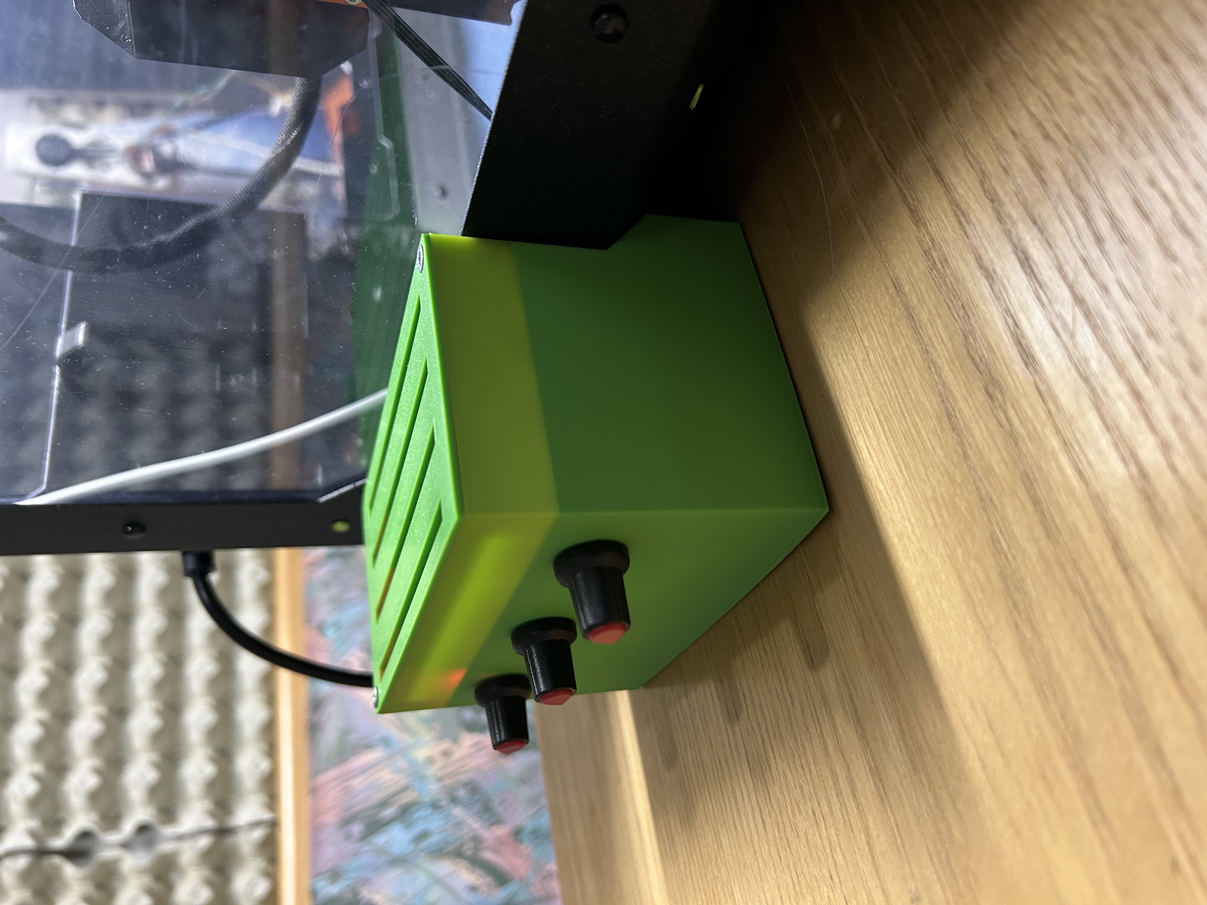 Fan control box for Original Prusa Enclosure// Lüftersteuerungsbox für Original Prusa Enclosure