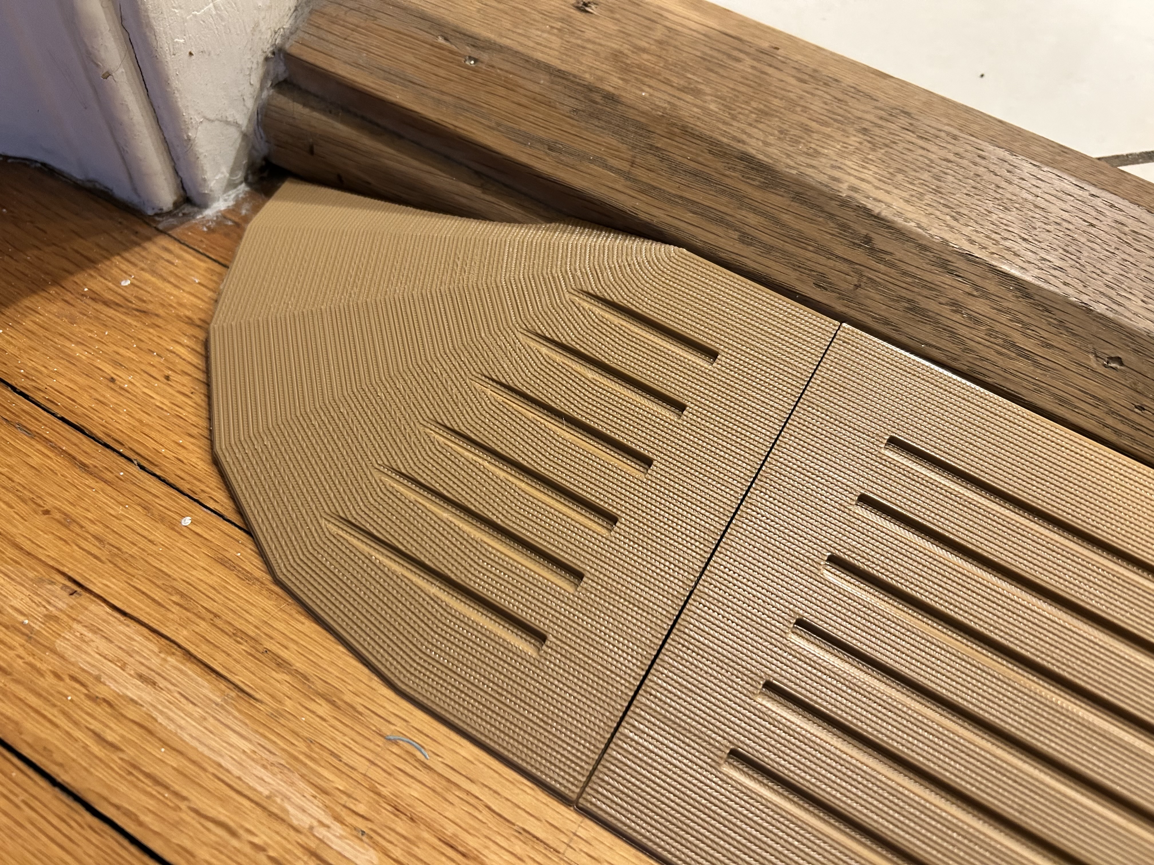 RoboVac Accessibility Door Threshold Ramp (1" Height-Scalable, Multi-Width) — miniatura 2