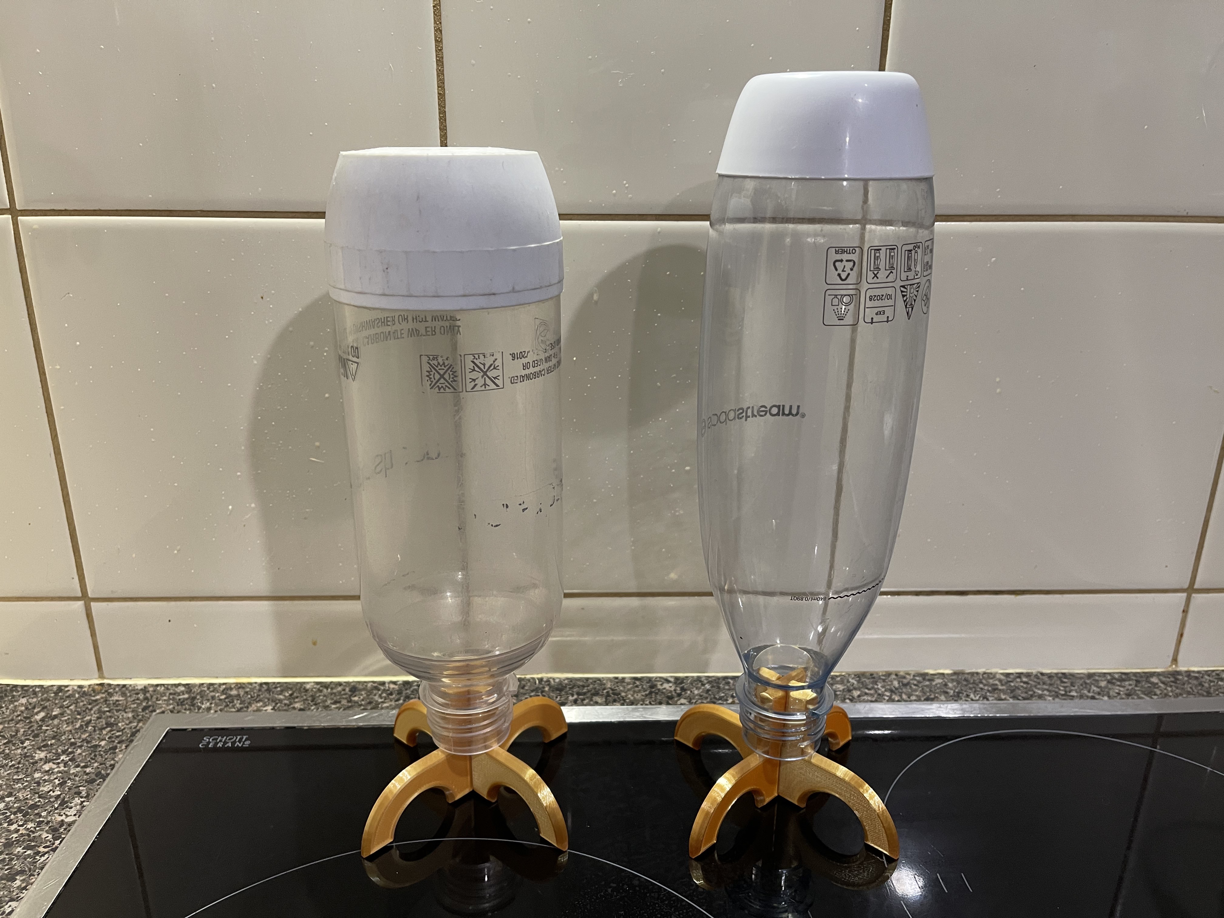 Compact SodaStream Bottle Stand 3D model