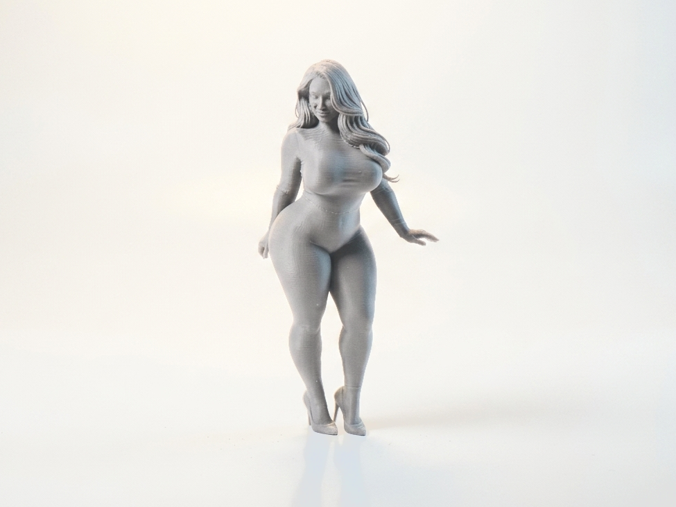 Thick Lady Figurine Female Figure 3D Printable