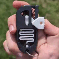 Miniatura 2 do modelo 3D Spring-Loaded Locking Mechanism