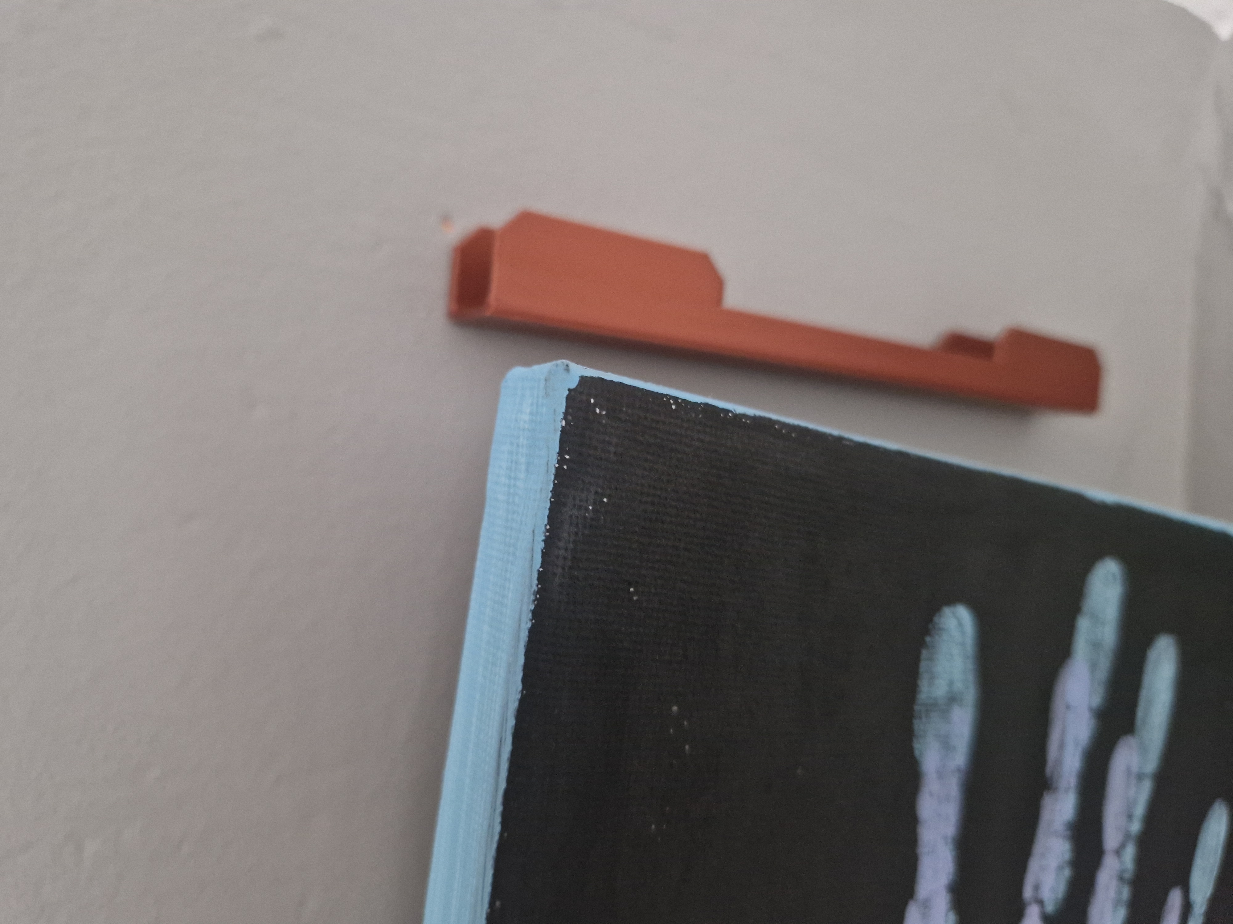 Canvas wall mount