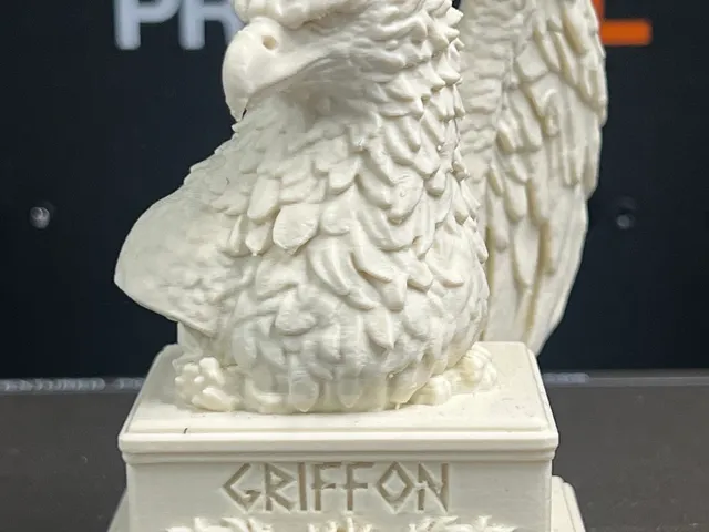 Griffon Bust – Mythical Eagle-Lion Guardian Statue STL