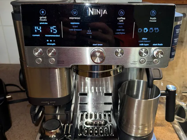 Ninja Luxe Cafe Premier Series Portafilter holder