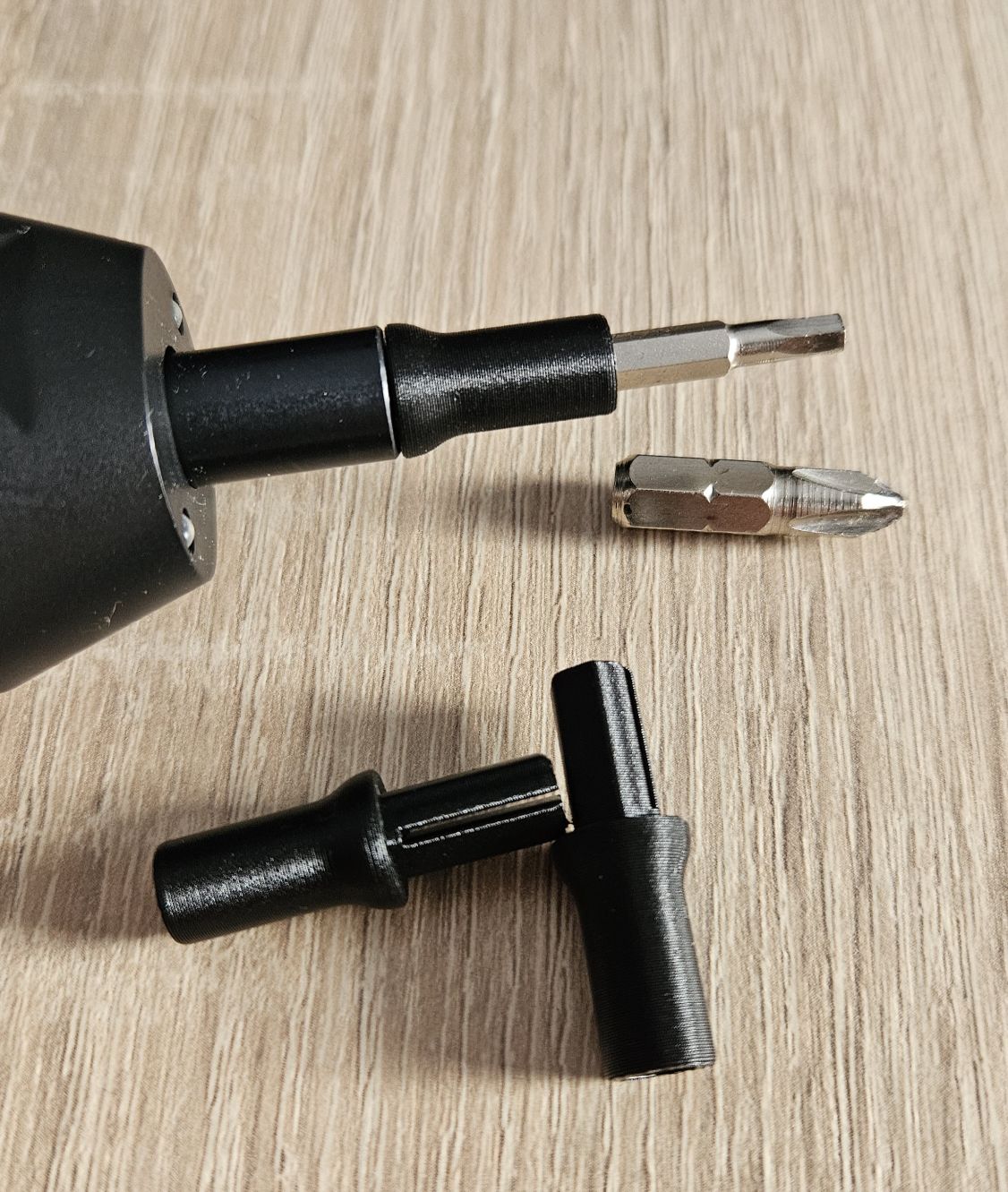 6 to 4 mm screwdriver bit adapter