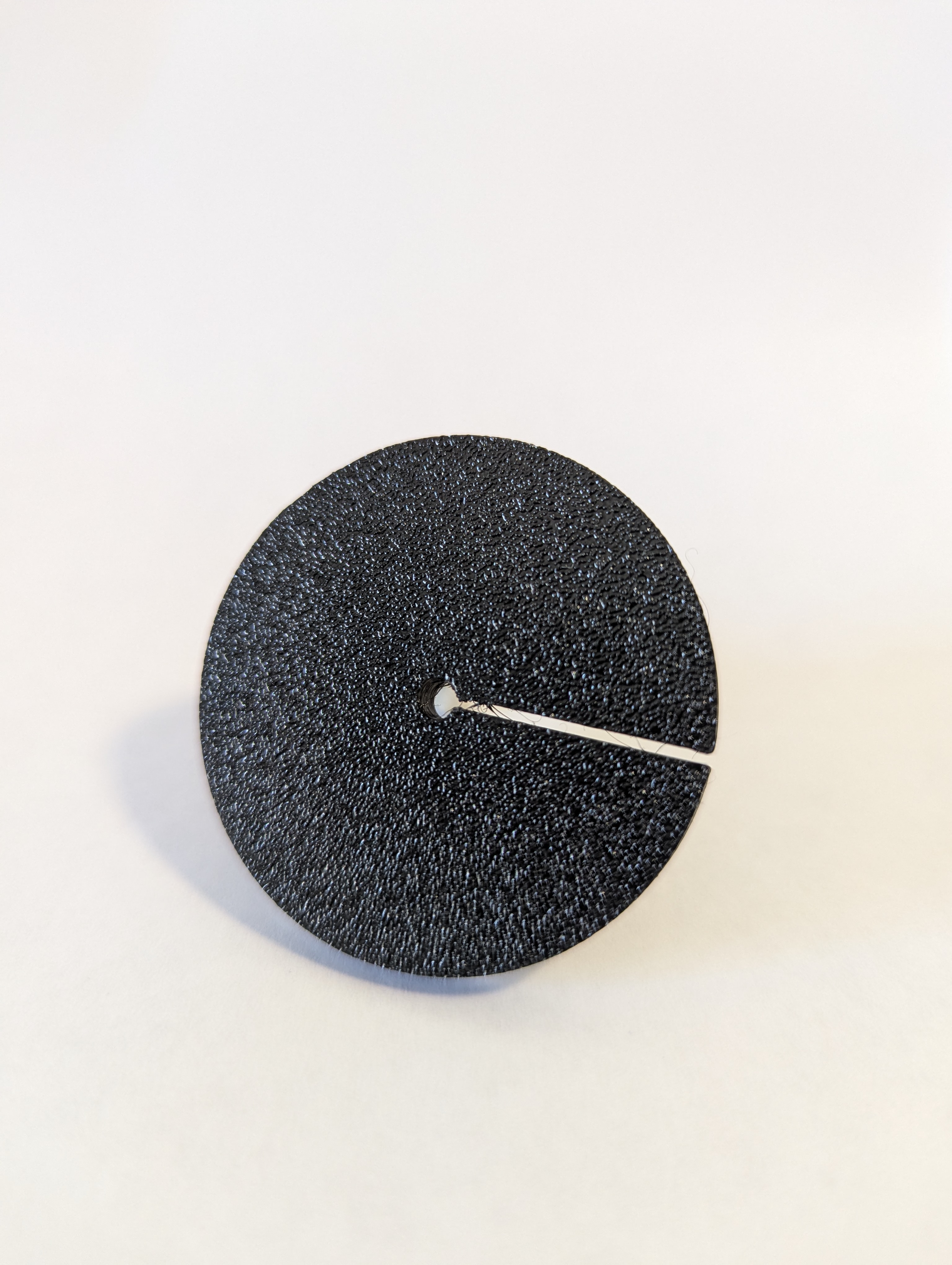 Miniatura 2 do modelo 3D Charging Cable Stopper