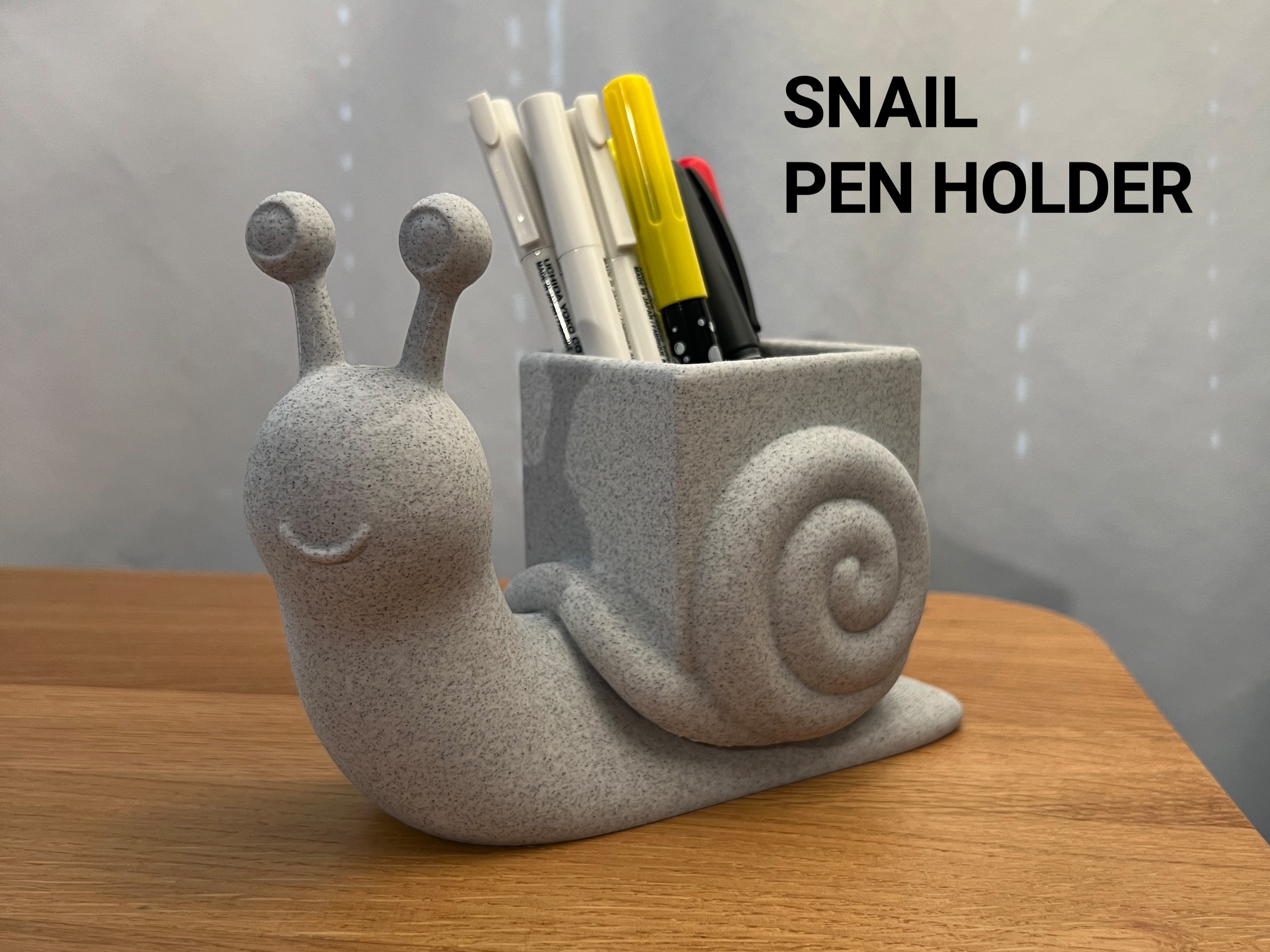 Snail Pen Holder