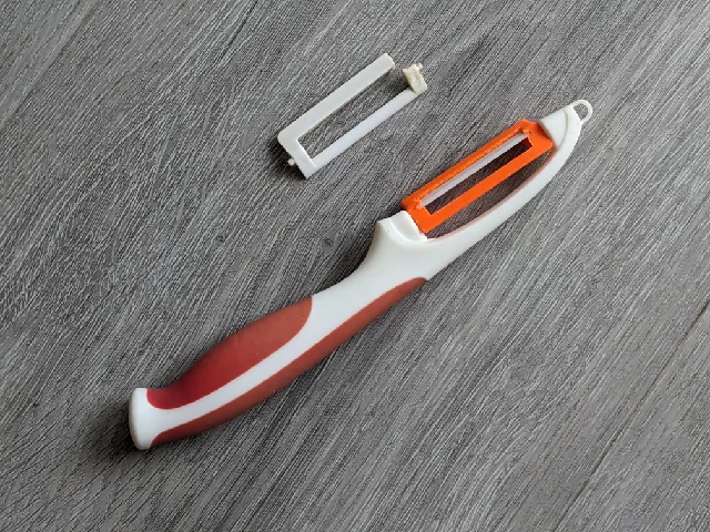 Ceramic peeler