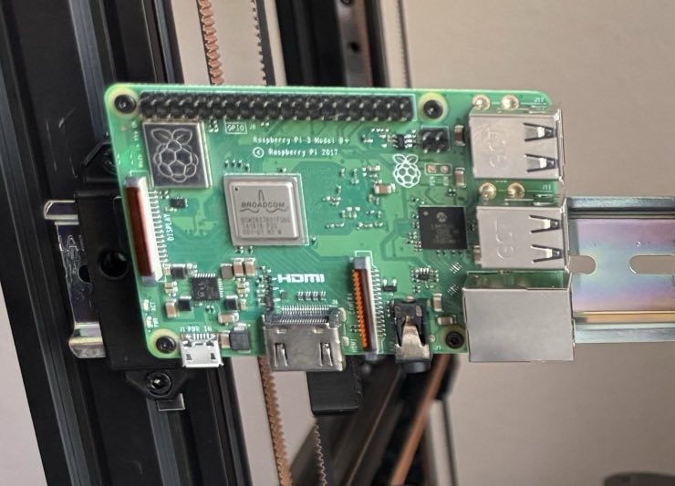 Raspberry Pi DIN Rail Mount (also compatible with BTT SKR Pico)
