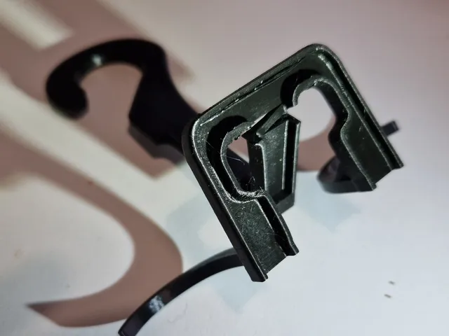 Sneaker Shoe Hanger Strengthening Insert