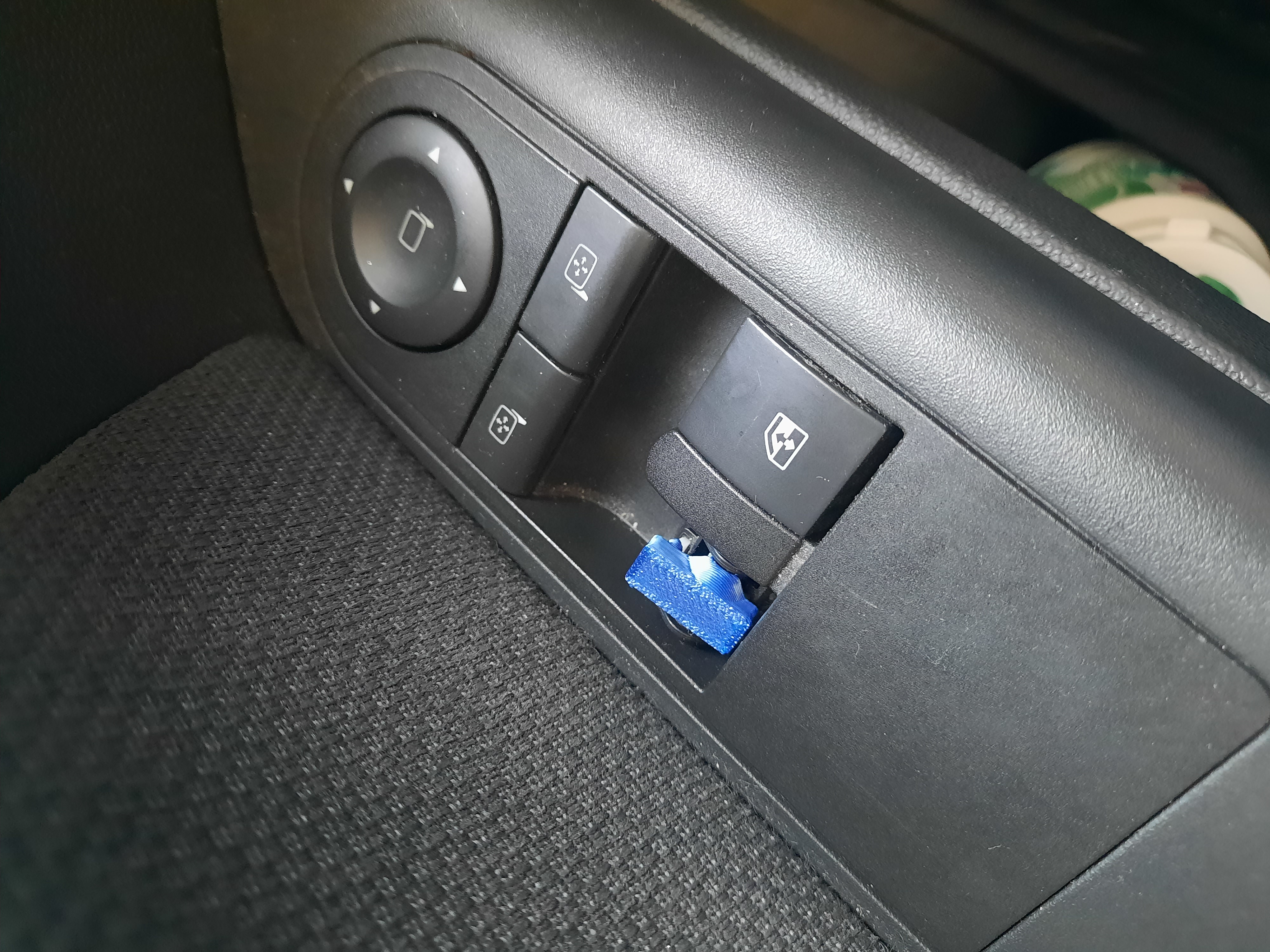 Opel astra H window button 3D model