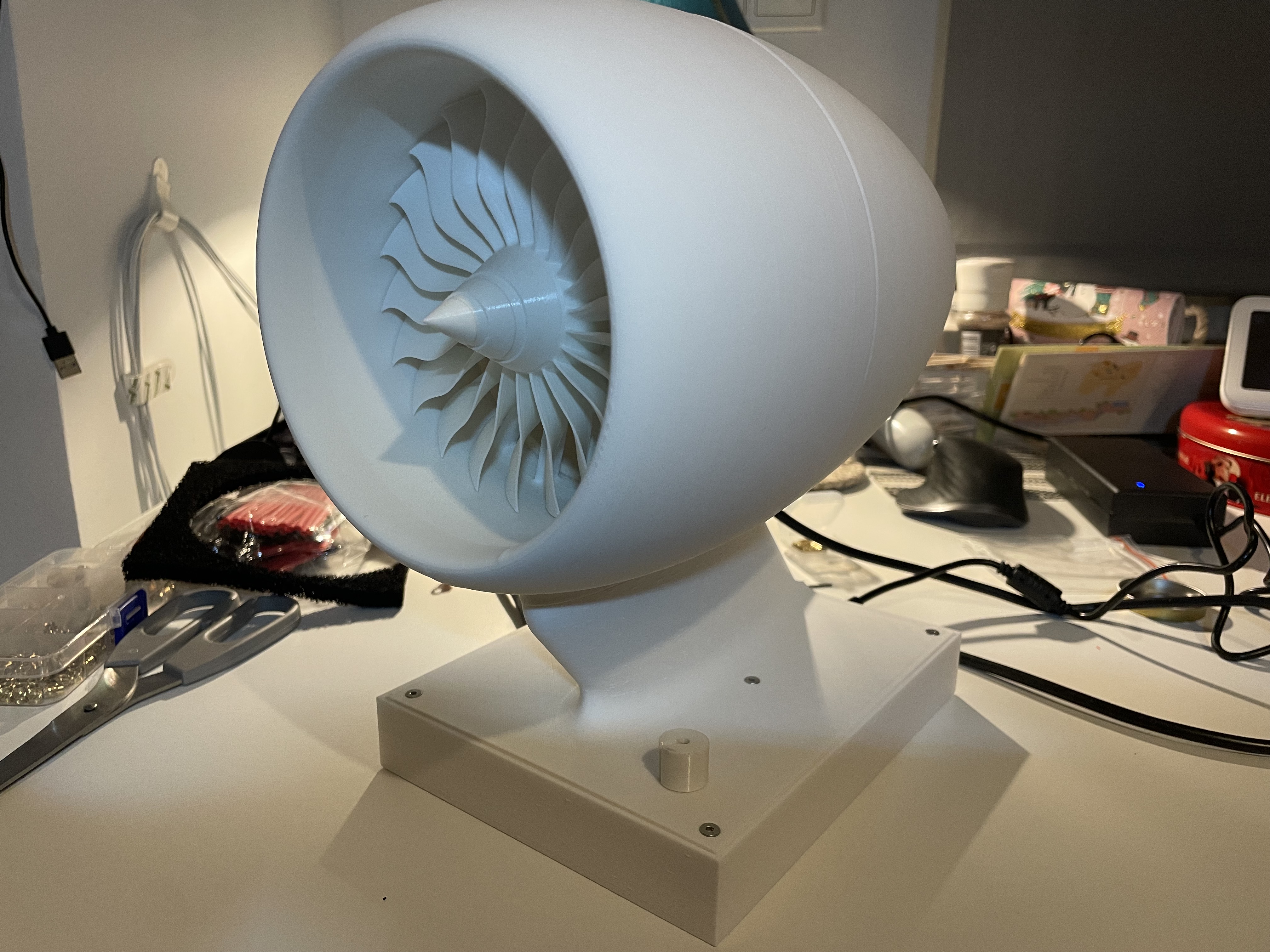 Desktop Jet Engine With Motor