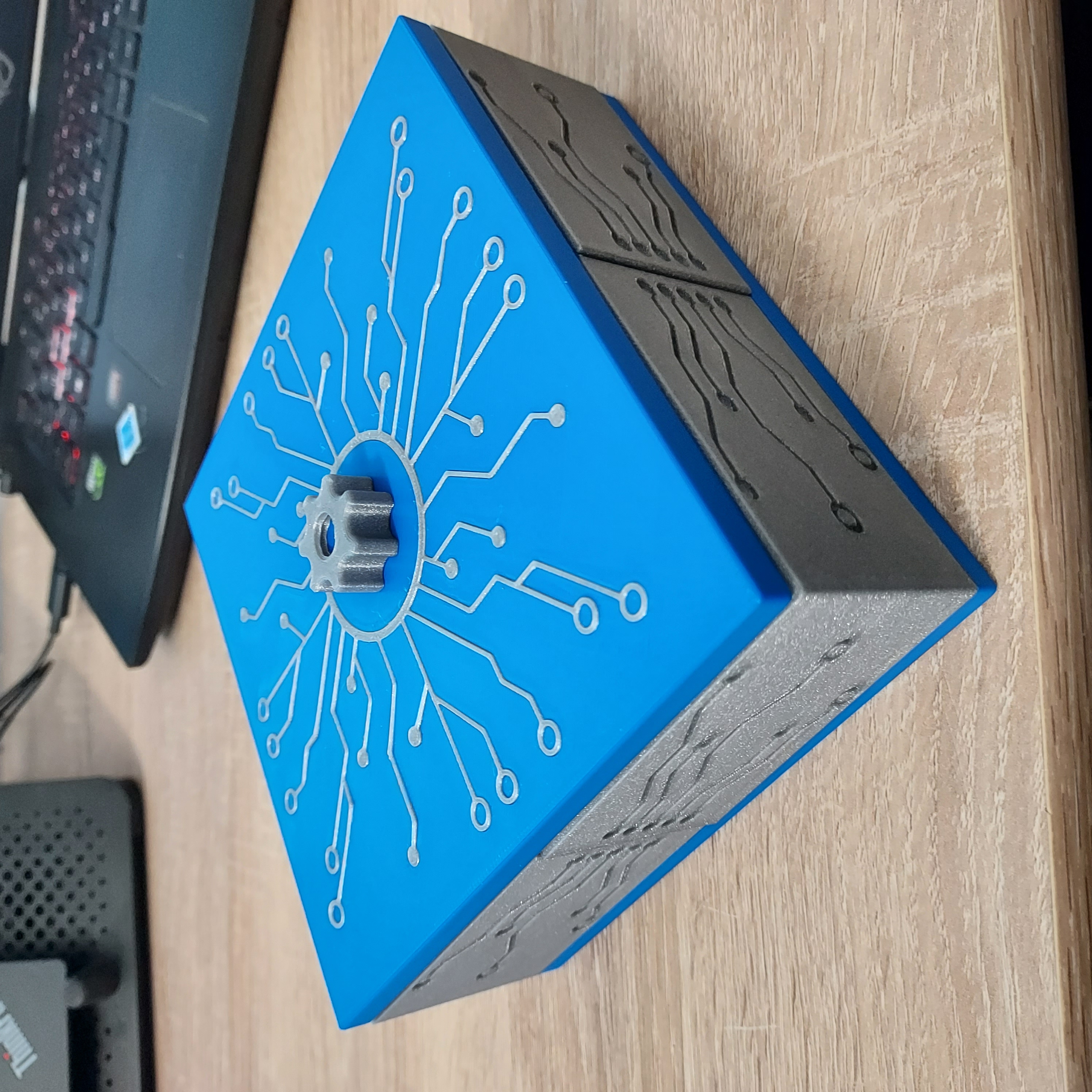 Electronic box - 4 compartments — thumbnail 2