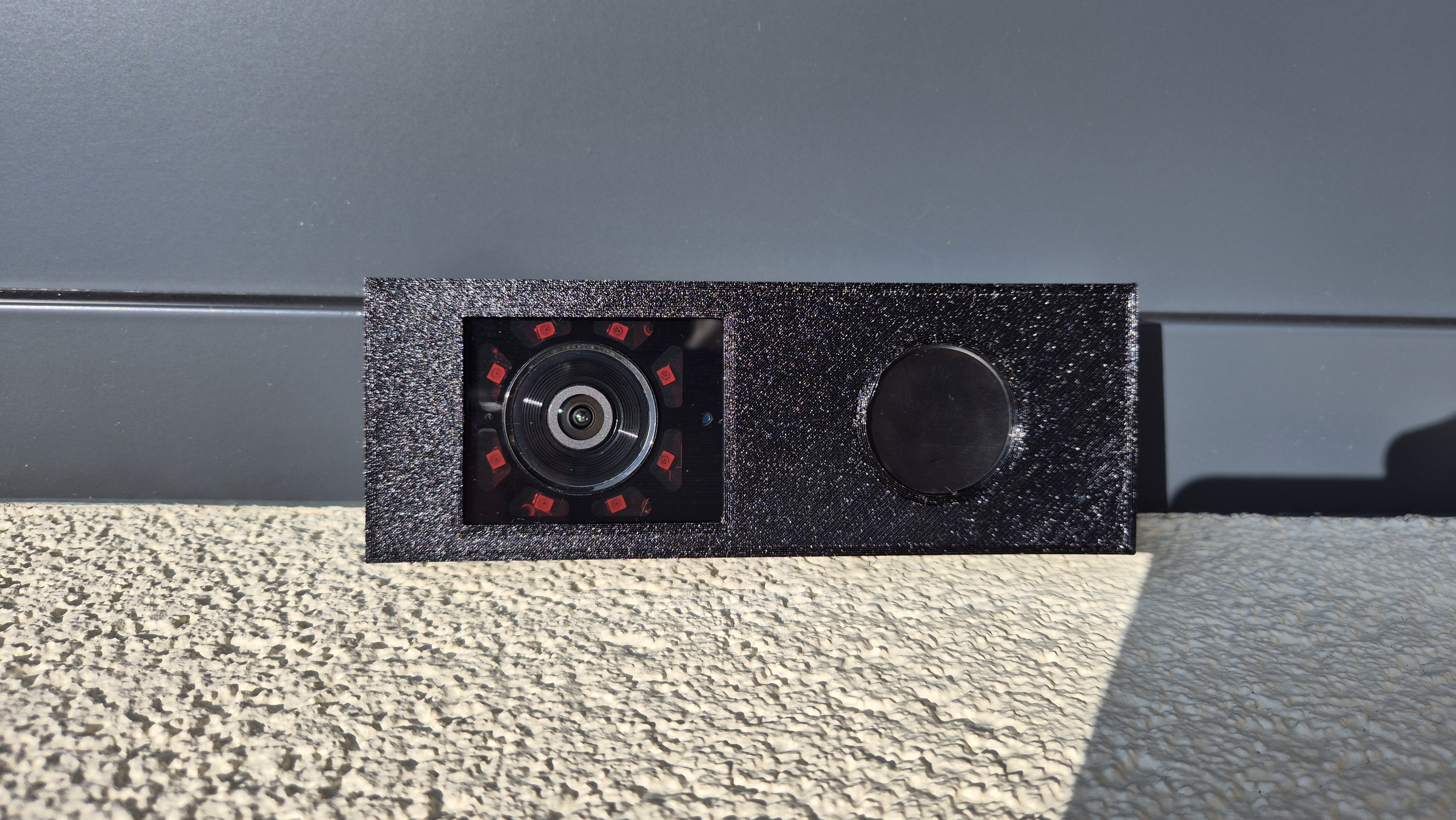 Eufy doorbell T8210 front cover