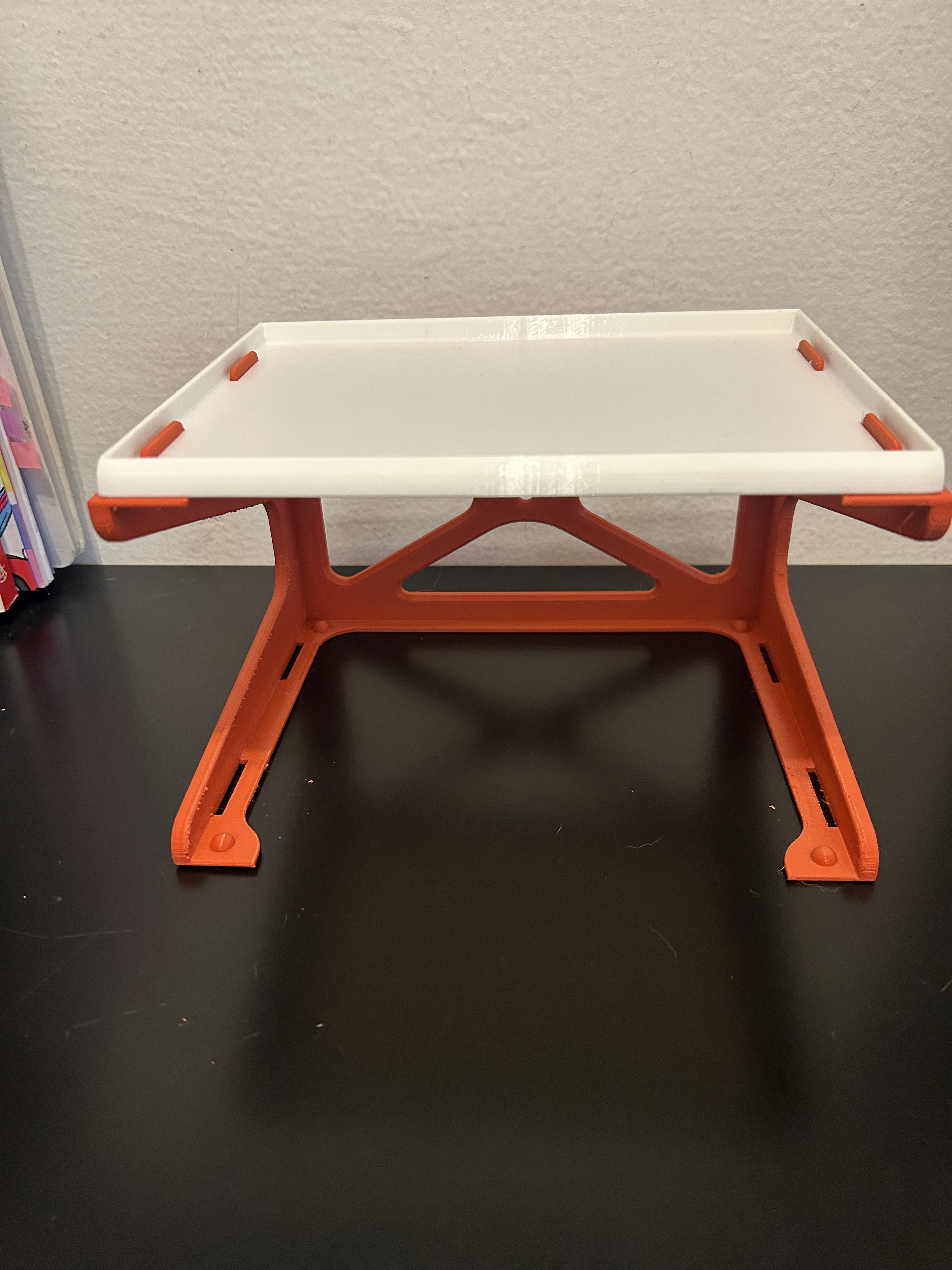 Miniatura 4 do modelo 3D Stackable Shelf Organizer