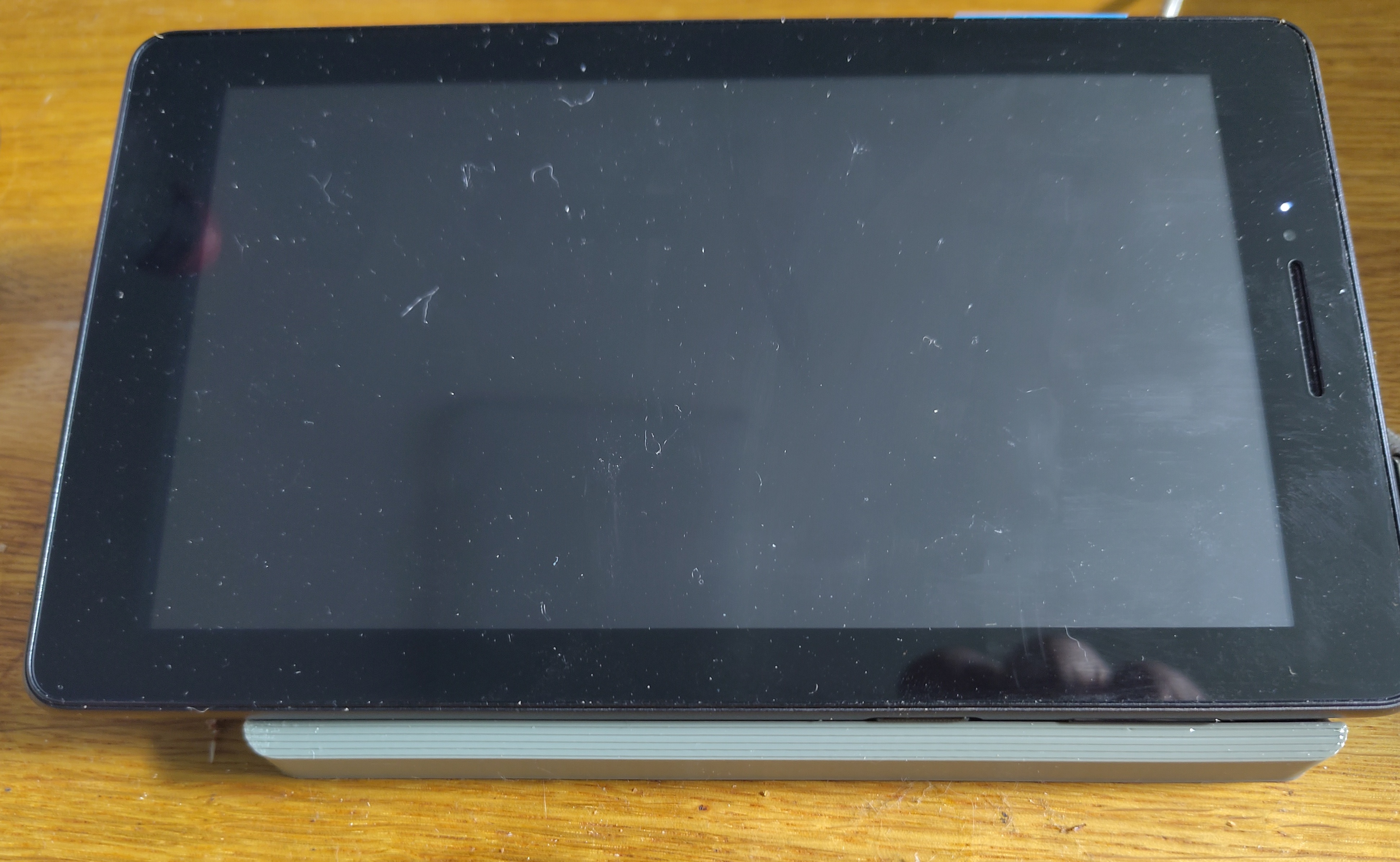 Miniatura 2 do modelo 3D Tablet Console Stand