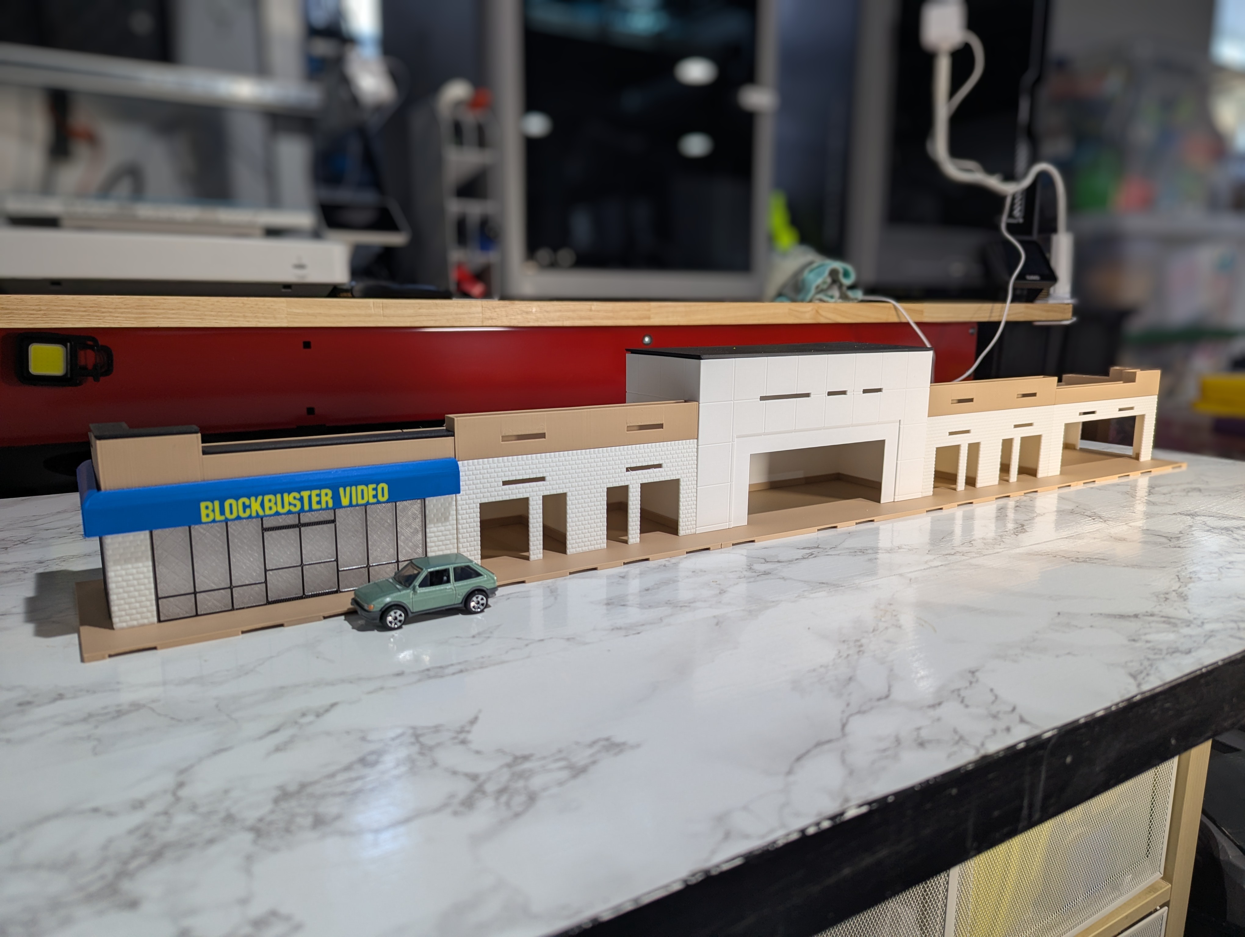 Blockbuster Video Model Set - 1:64 Scale Diorama — thumbnail 11