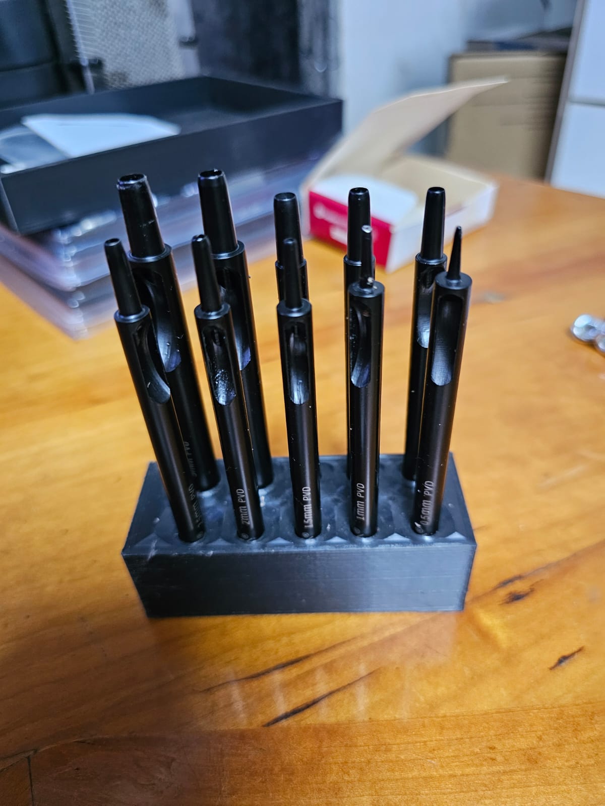 hole punch holder for leatherwork 0.5mm-5mm