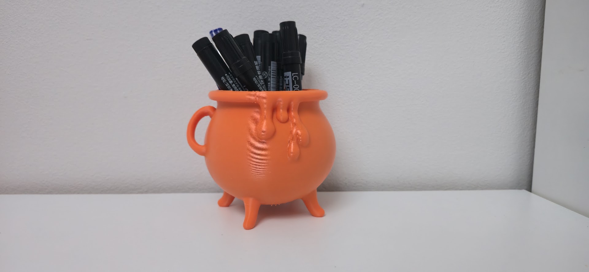 Halloween Witch Cauldron Pen Holder