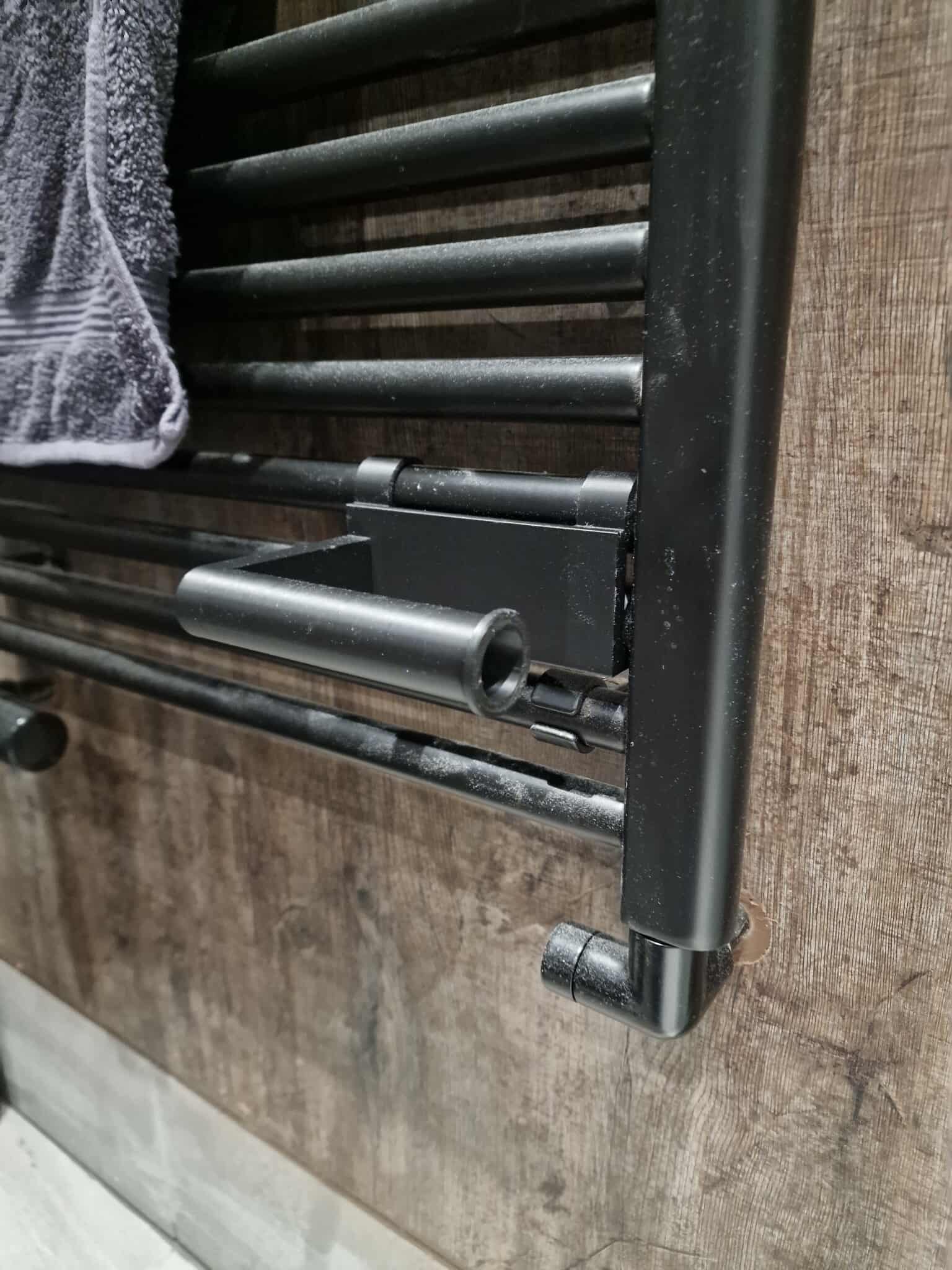Towel Radiator toiletpaper holder